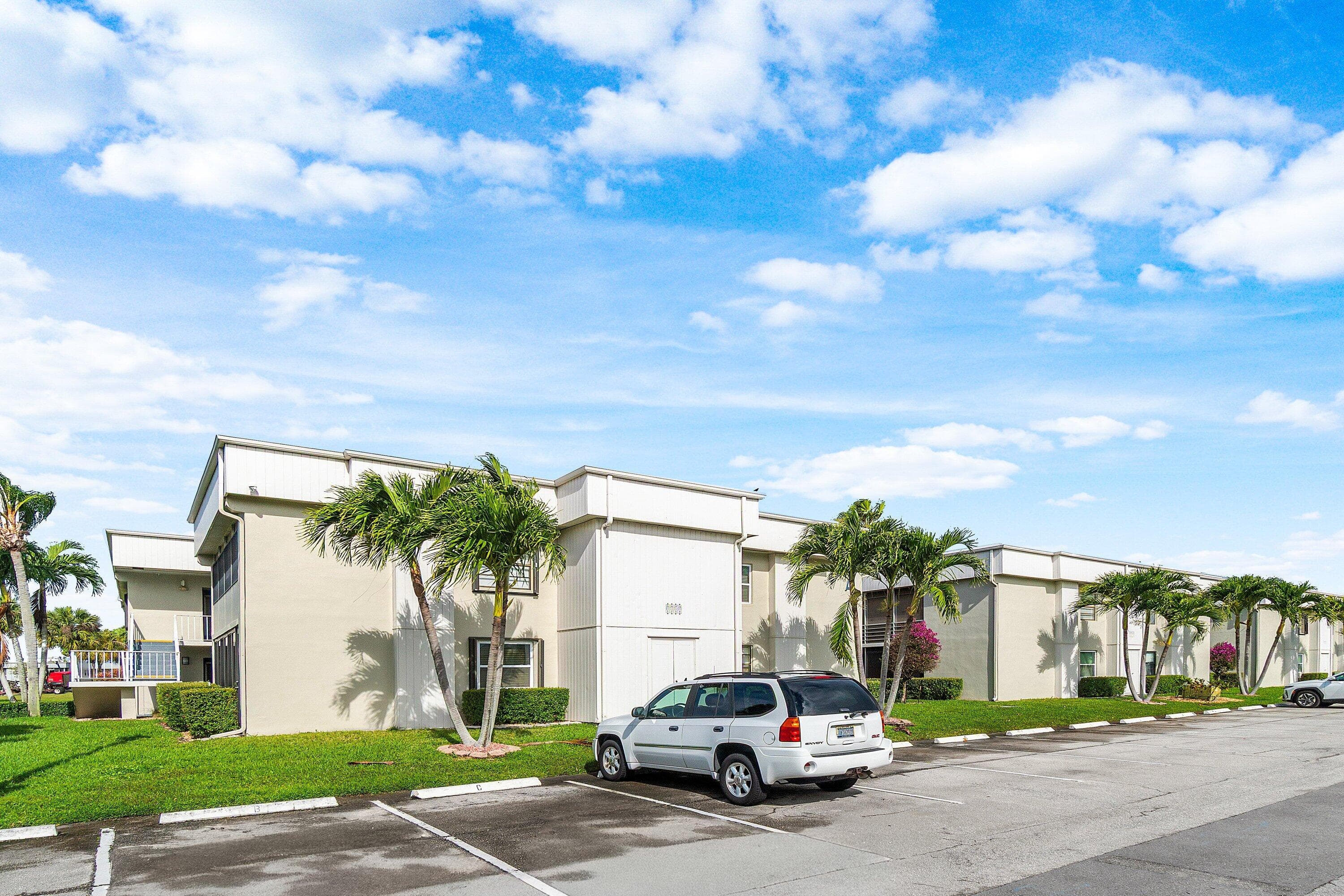27 Capri A, Delray Beach, FL 33484 — photo 30 of 61