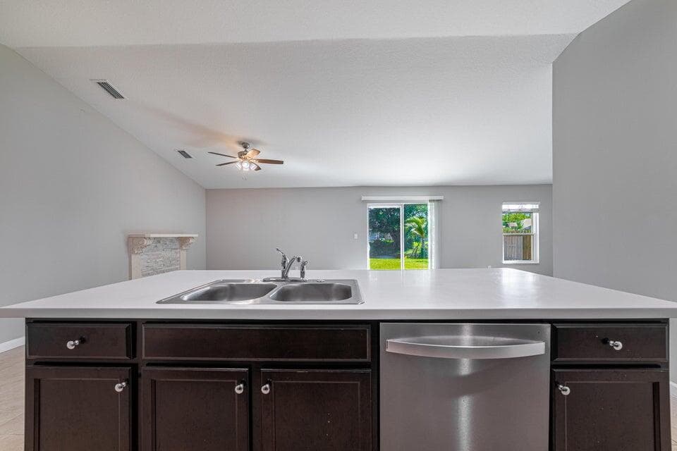 2372 SE Maslan Avenue, Port St. Lucie, FL 34952 — photo 15 of 44