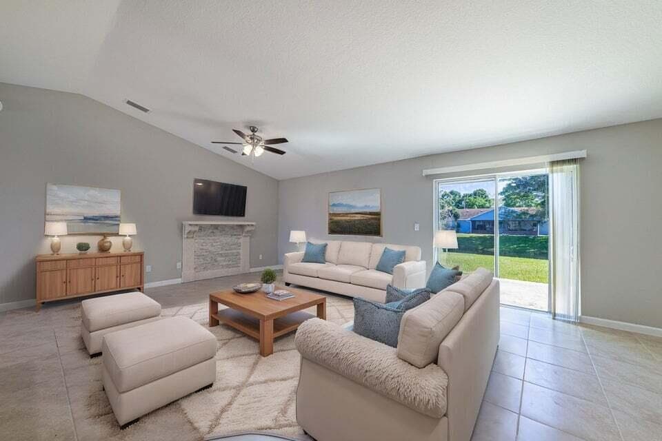 2372 SE Maslan Avenue, Port St. Lucie, FL 34952 — photo 8 of 44