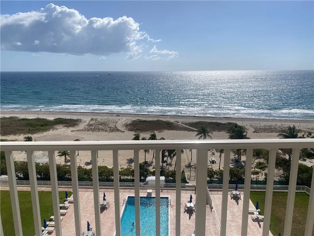 750 N Ocean Boulevard 1009, Pompano Beach, FL 33062 — photo 2 of 23