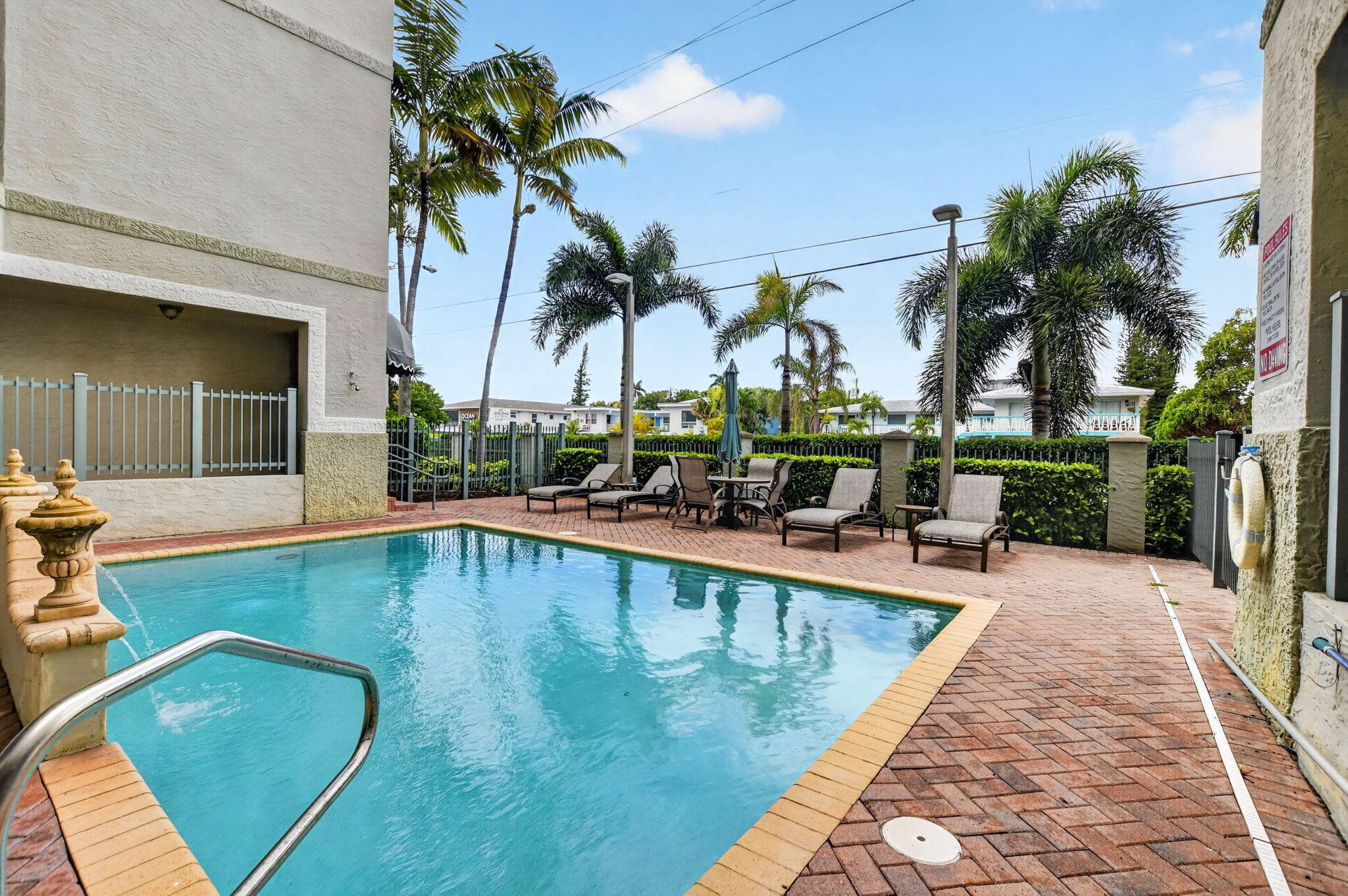 616 SE 20th Avenue 302, Deerfield Beach, FL 33441 — photo 38 of 39