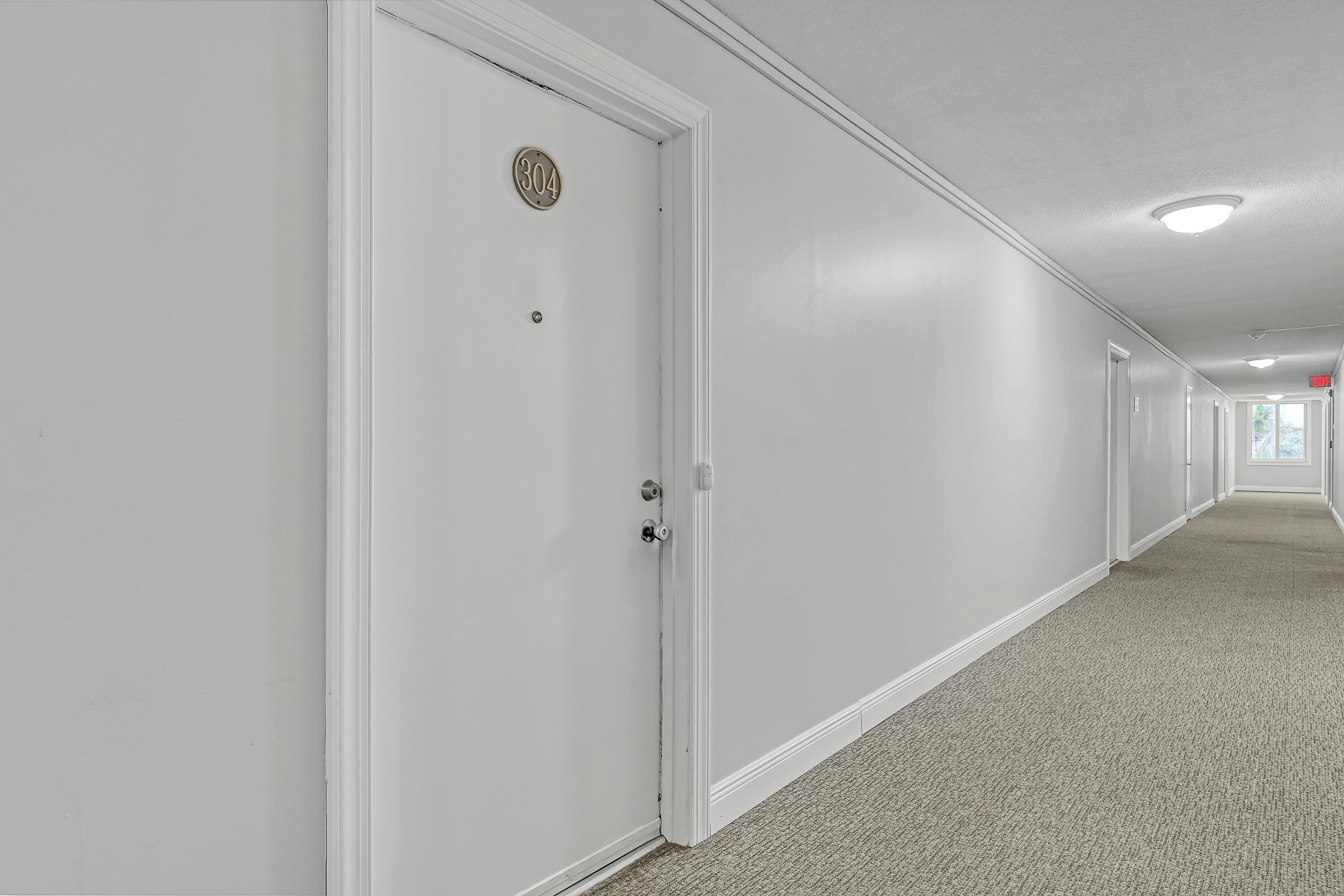 125 S Ocean Avenue 304, Palm Beach Shores, FL 33404 — photo 32 of 32