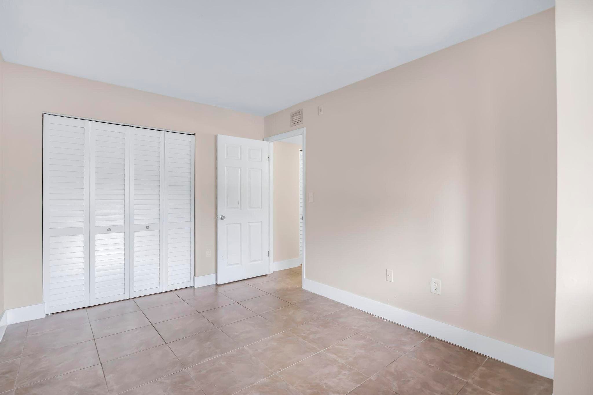 5200 NW 31st Avenue 141, Fort Lauderdale, FL 33309 — photo 22 of 33