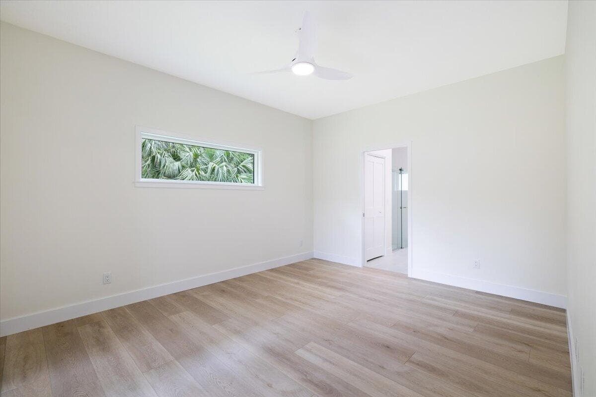 2376 28th Avenue SW, Vero Beach, FL 32968 — photo 27 of 43