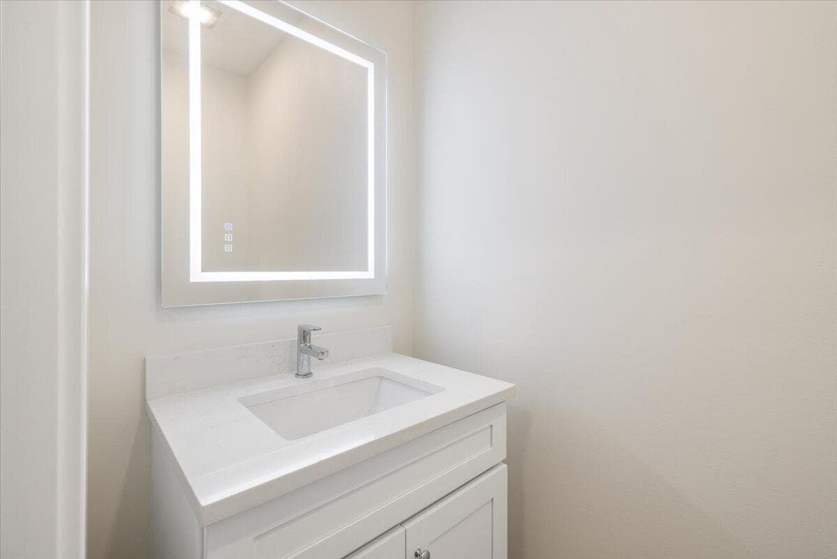 2376 28th Avenue SW, Vero Beach, FL 32968 — photo 32 of 43