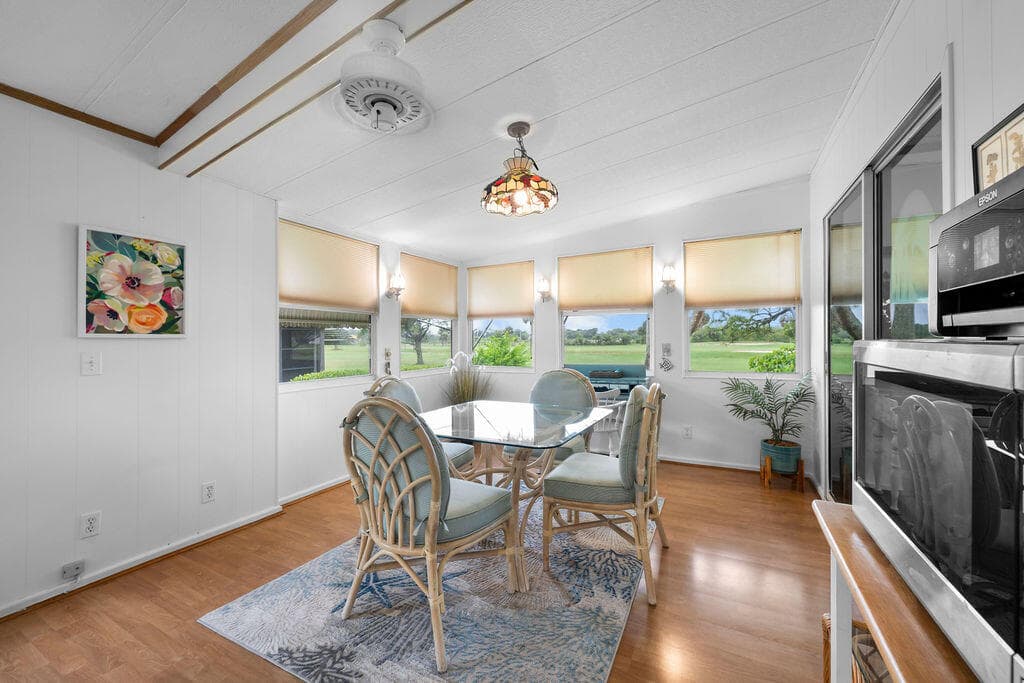 7894 SE Saratoga Drive E, Hobe Sound, FL 33455 — photo 18 of 35