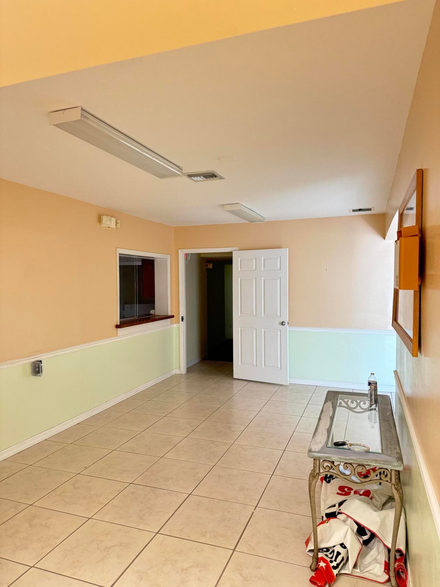 706 N 7th Street, Fort Pierce, FL — photo 4 of 5
