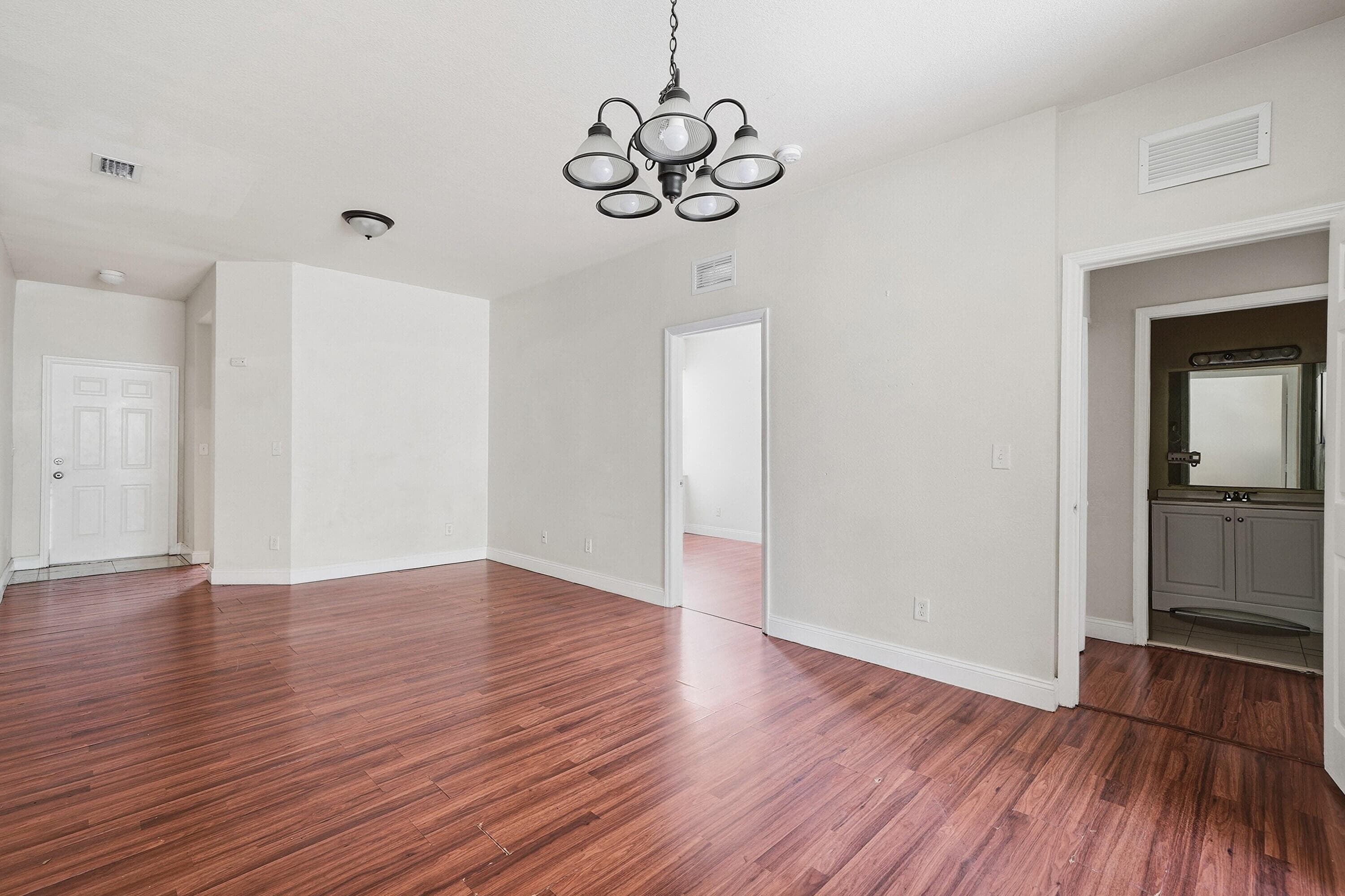1584 SW 2nd Street, Homestead, FL 33030 — photo 12 of 28