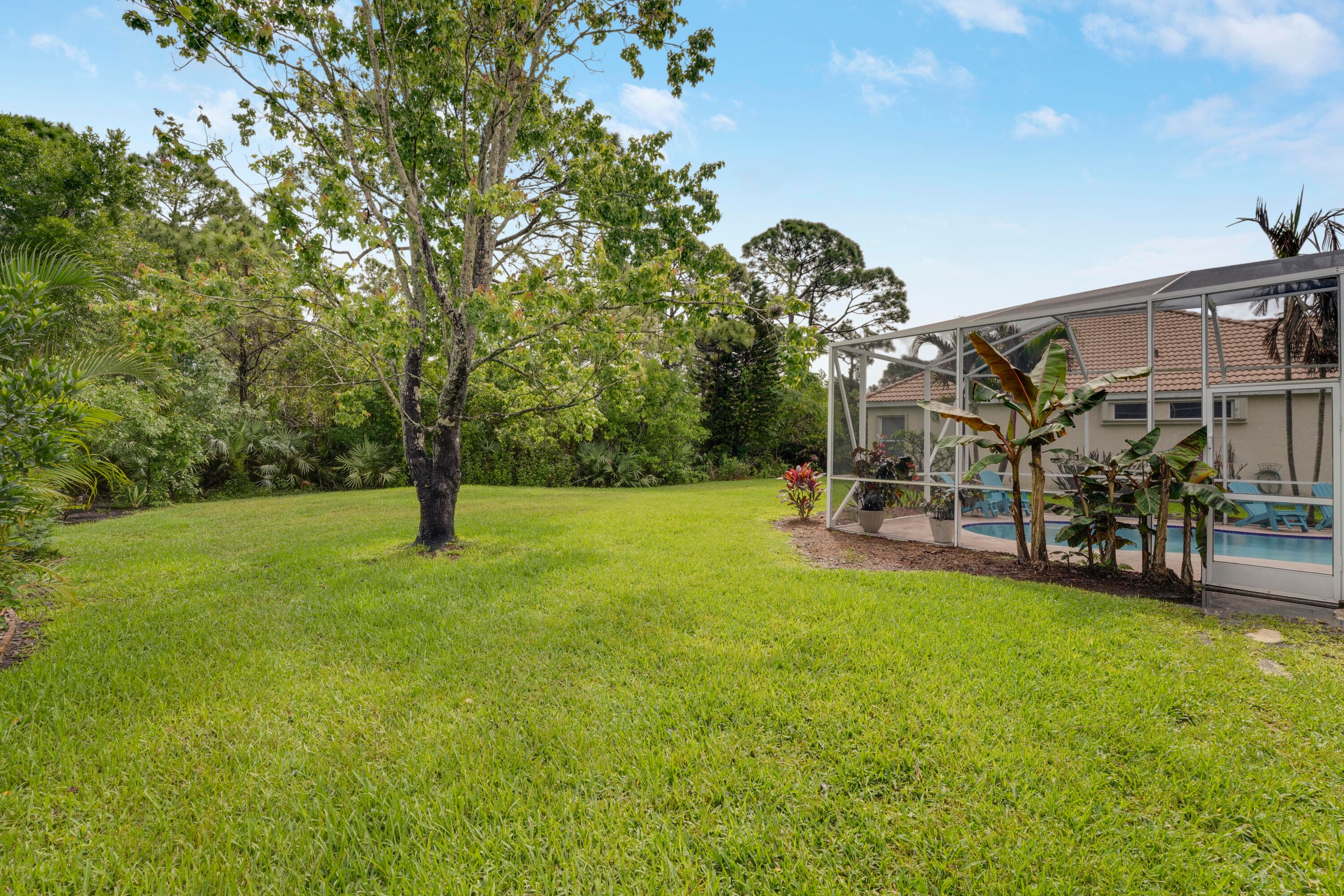 573 SW Saint Kitts Cove, Port St. Lucie, FL 34986 — photo 25 of 44