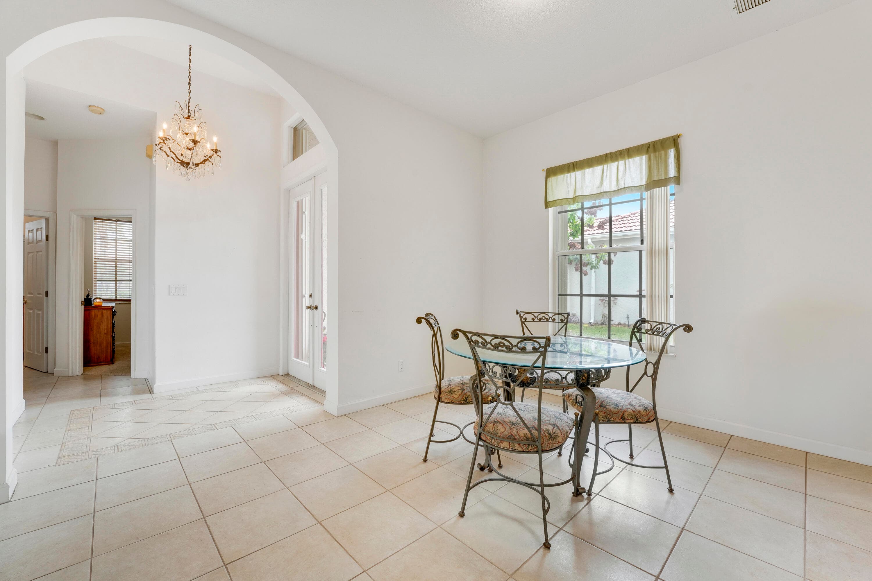 573 SW Saint Kitts Cove, Port St. Lucie, FL 34986 — photo 6 of 44