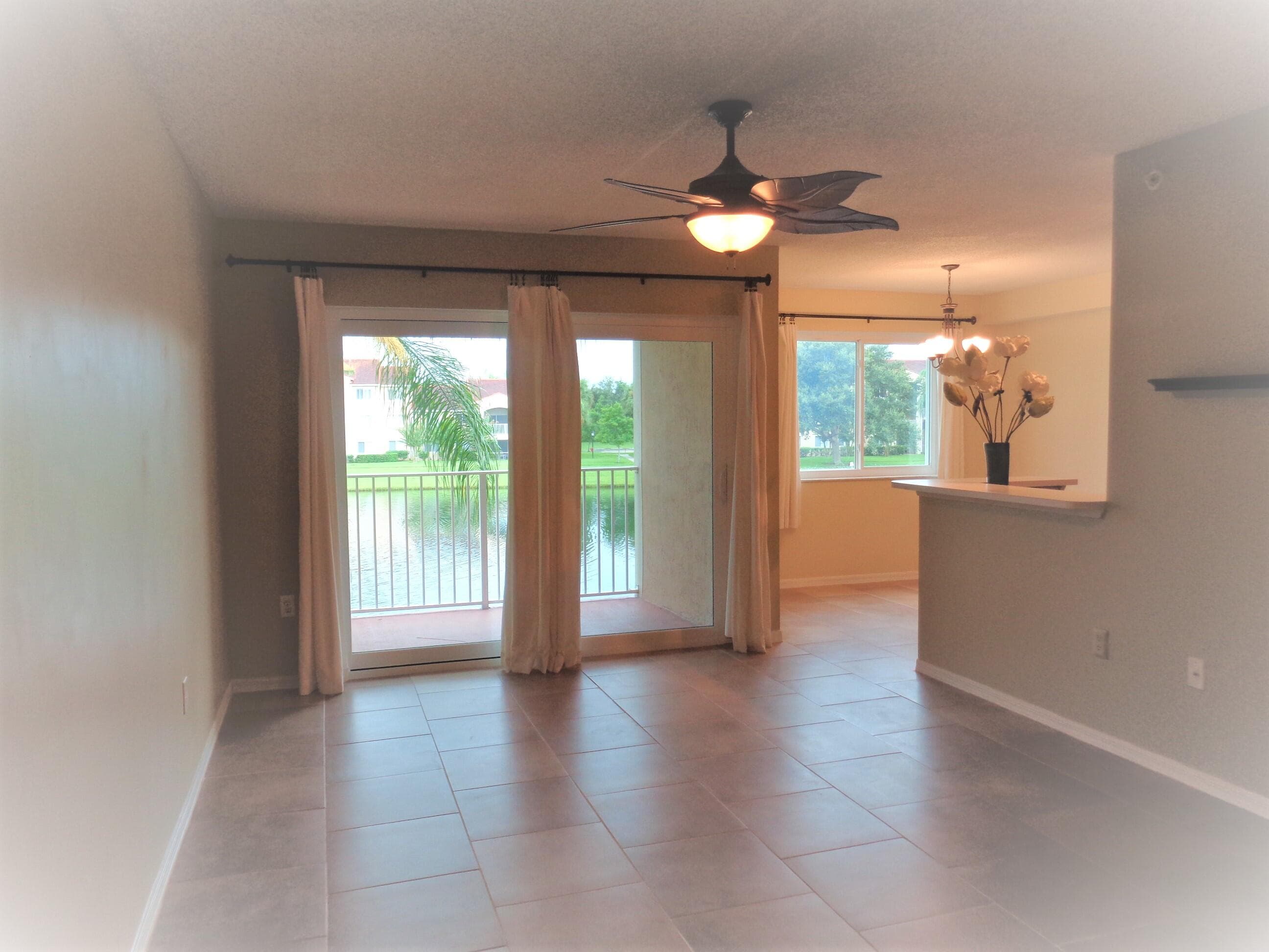 1650 N 42nd Circle 206, Vero Beach, FL 32967 — photo 12 of 50