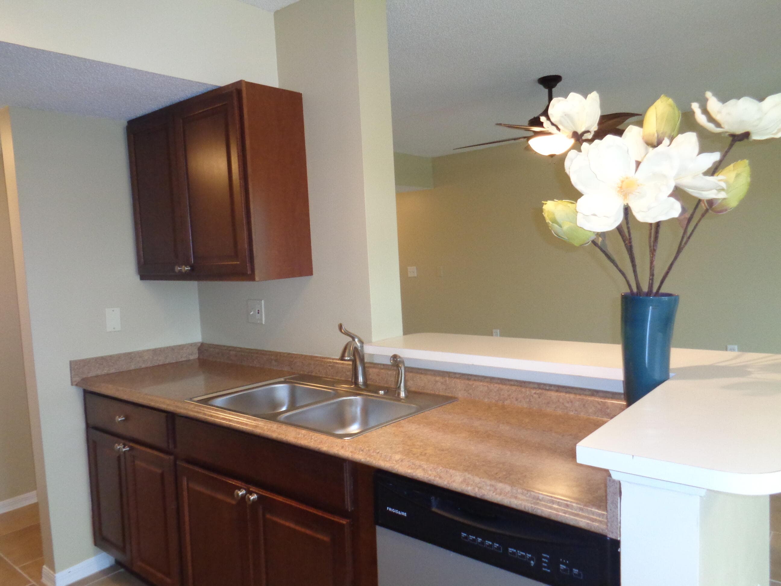 1650 N 42nd Circle 206, Vero Beach, FL 32967 — photo 26 of 50