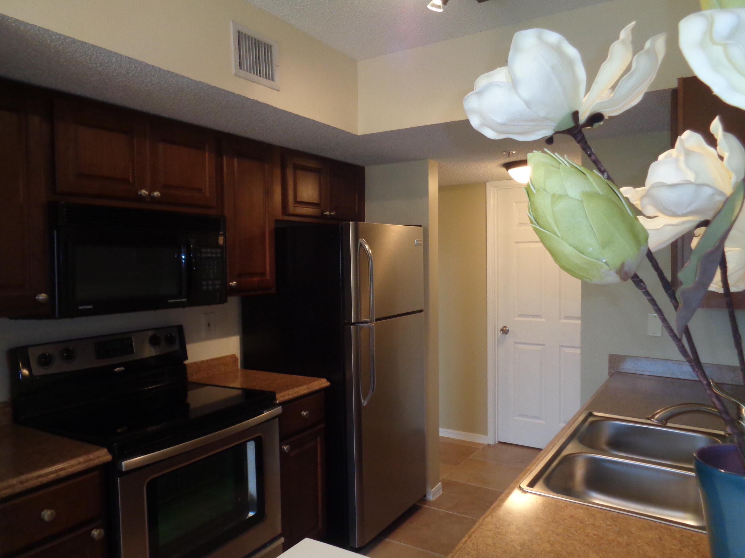 1650 N 42nd Circle 206, Vero Beach, FL 32967 — photo 27 of 50