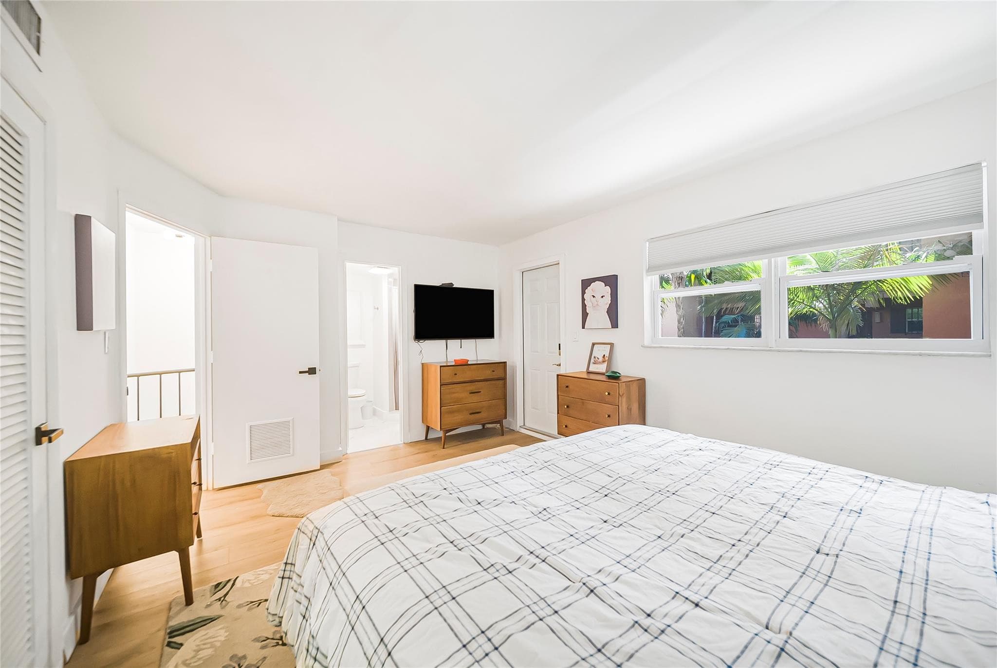 620 Tennis Club Drive 111, Fort Lauderdale, FL 33311 — photo 17 of 47