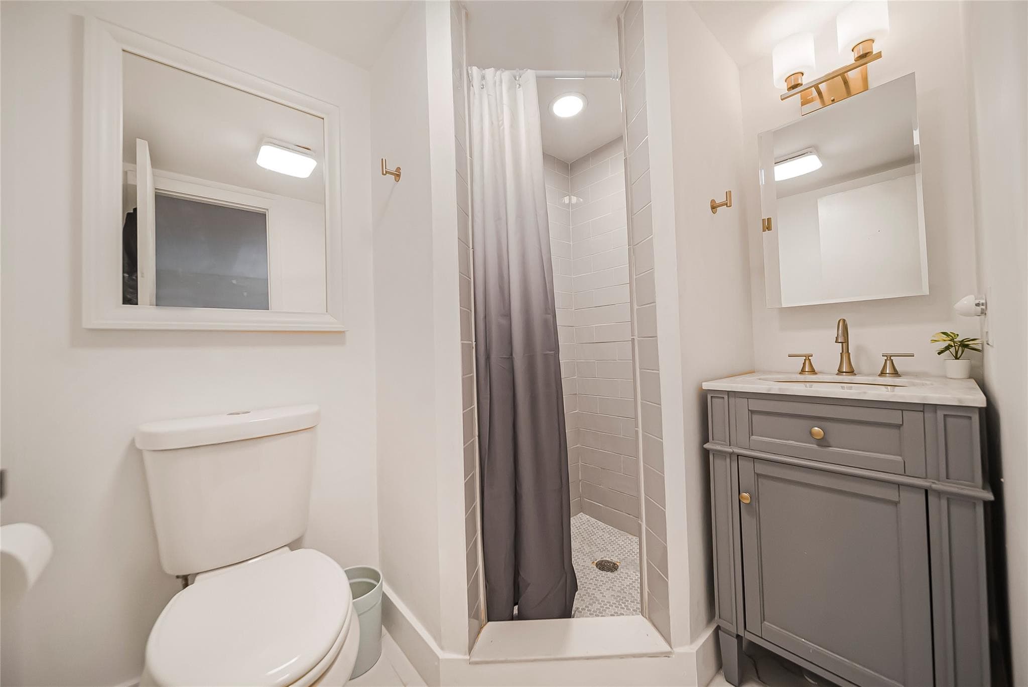 620 Tennis Club Drive 111, Fort Lauderdale, FL 33311 — photo 19 of 47