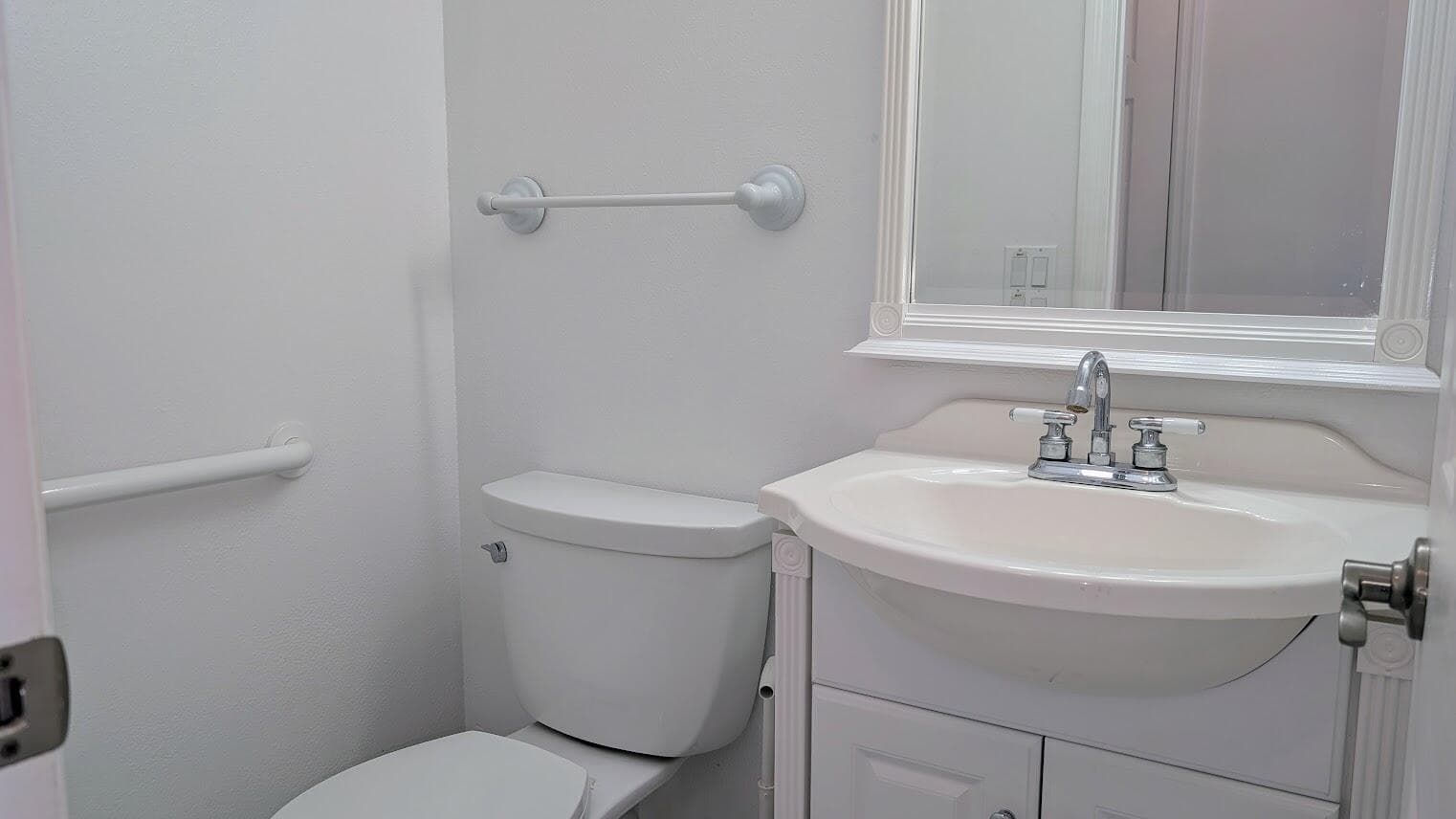 2929 SE Ocean Boulevard 111-2, Stuart, FL 34996 — photo 13 of 27