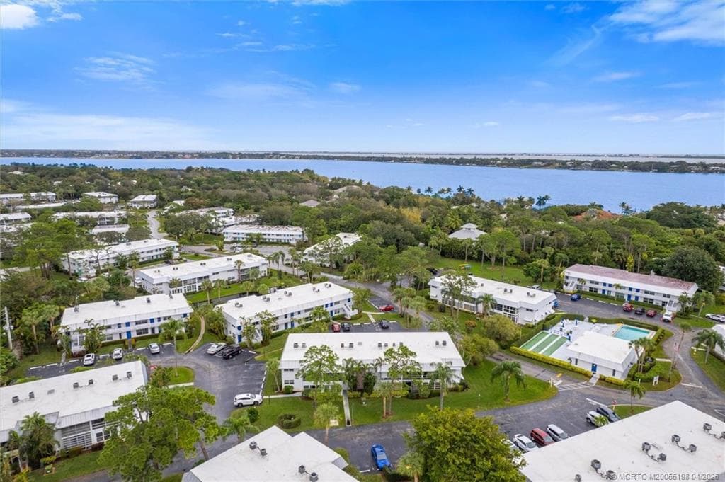2929 SE Ocean Boulevard 111-2, Stuart, FL 34996 — photo 4 of 27