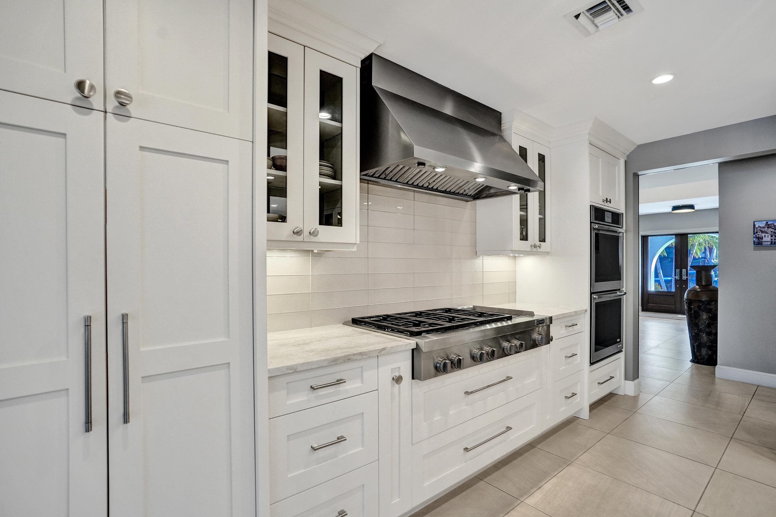 738 Middle River Drive, Fort Lauderdale, FL 33304 — photo 20 of 119