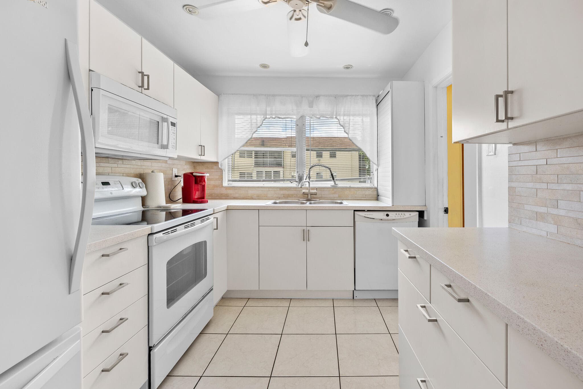 4047 NW 16th Street 206, Lauderhill, FL 33313 — photo 10 of 26