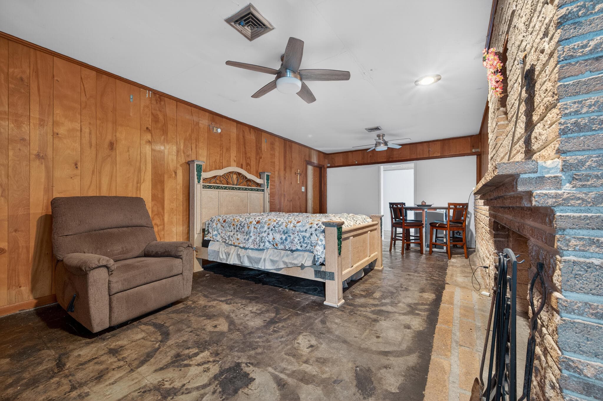 360 Kismet Avenue, Pahokee, FL 33476 — photo 16 of 36