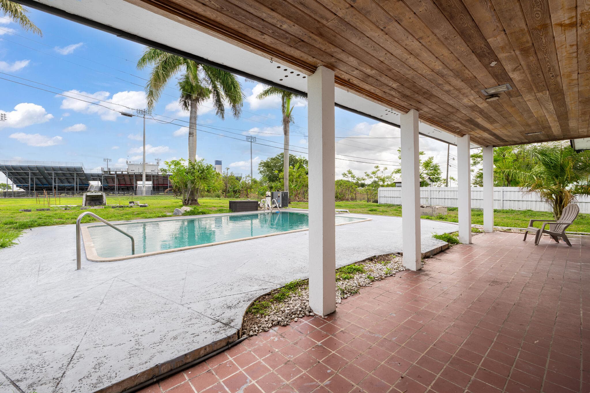 360 Kismet Avenue, Pahokee, FL 33476 — photo 5 of 36
