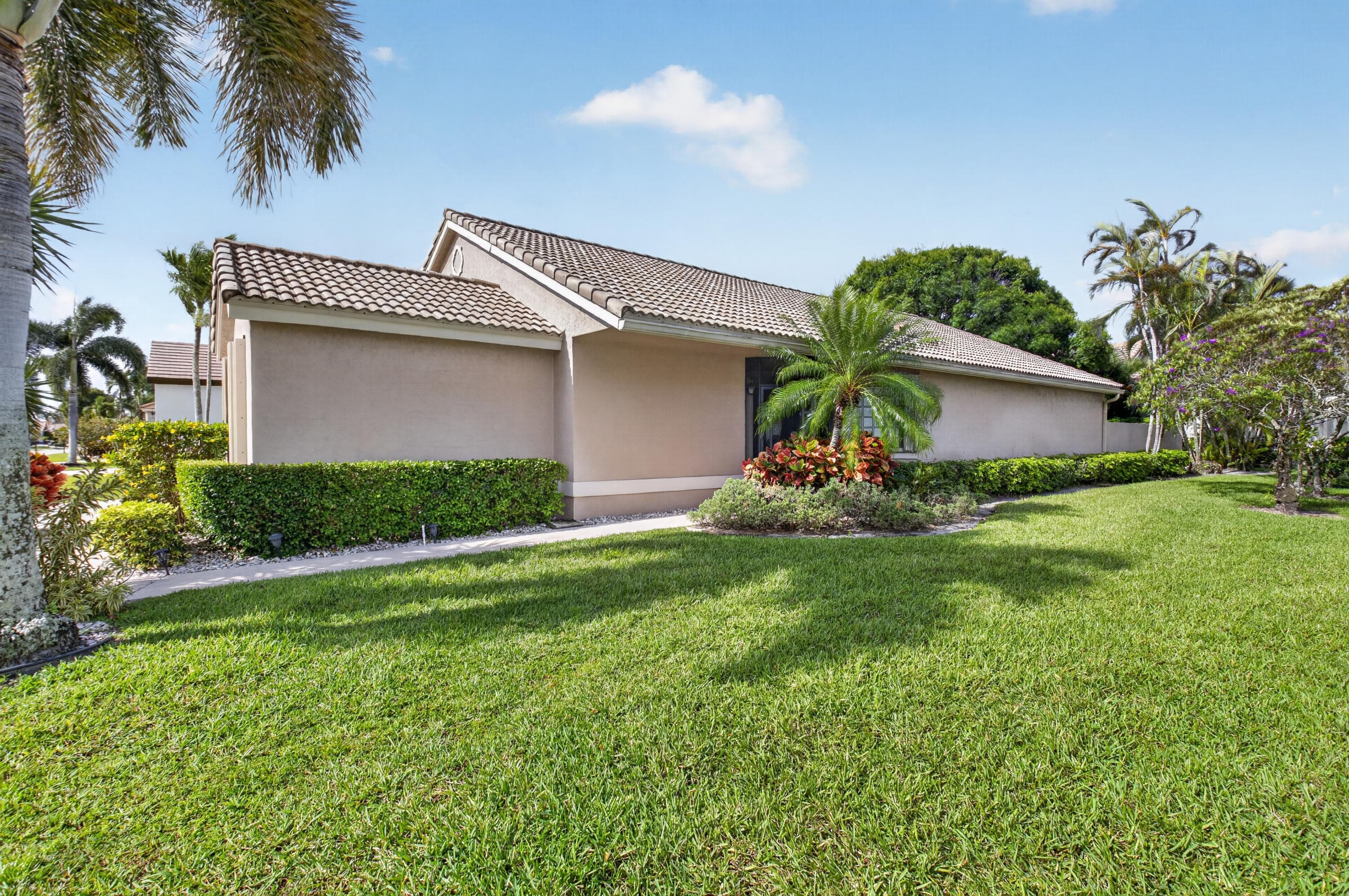 10387 Lexington Circle S, Boynton Beach, FL 33436 — photo 3 of 41
