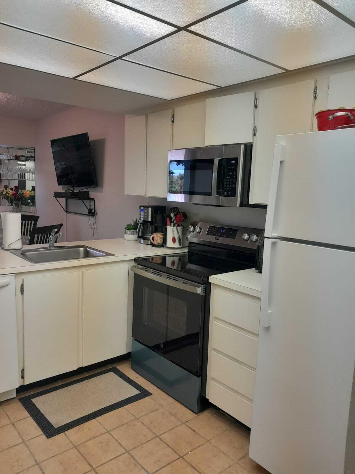 1605 S Us Highway 1 C302, Jupiter, FL 33477 — photo 17 of 30