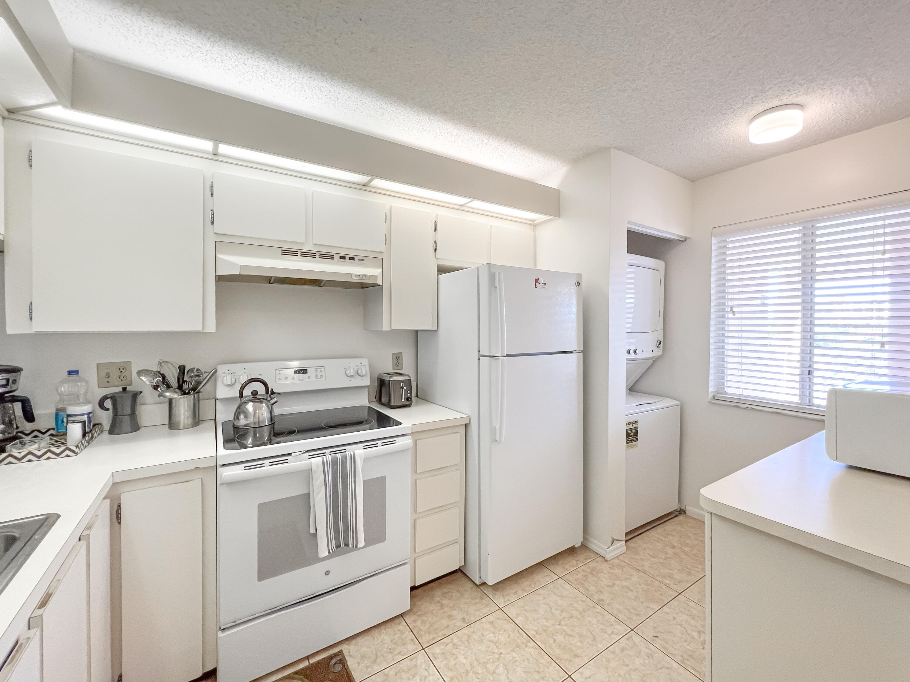 353 S Us Highway 1 B309, Jupiter, FL 33477 — photo 2 of 24