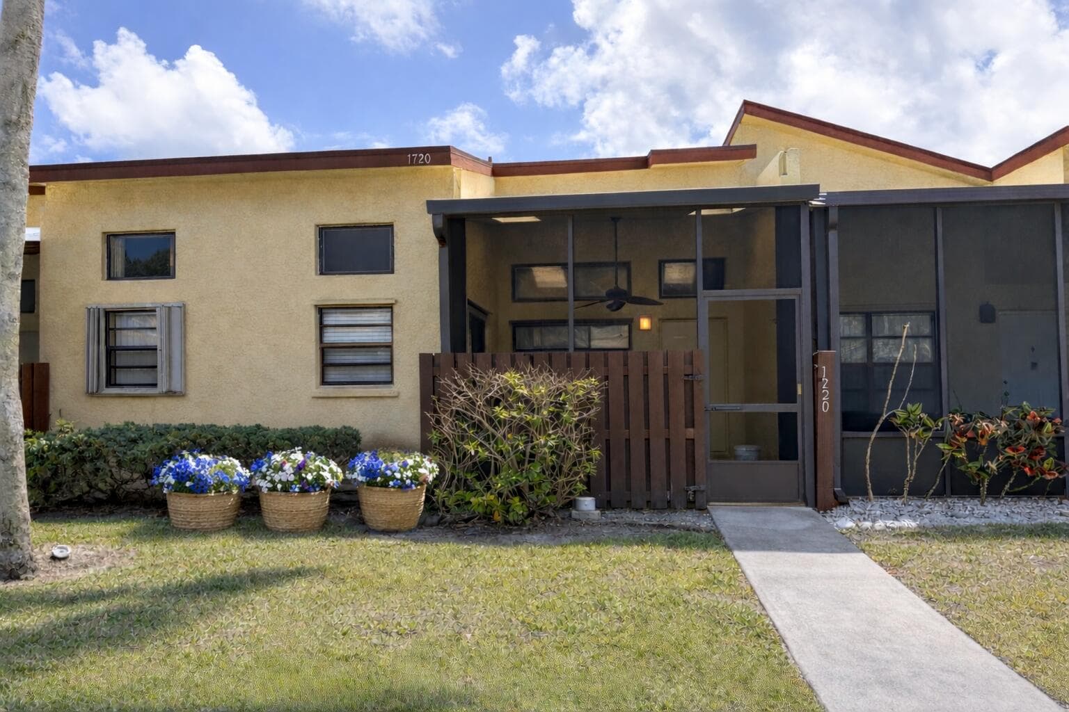 1720 W Sanderling Lane Unit 3, Fort Pierce, FL 34982 — photo 2 of 41