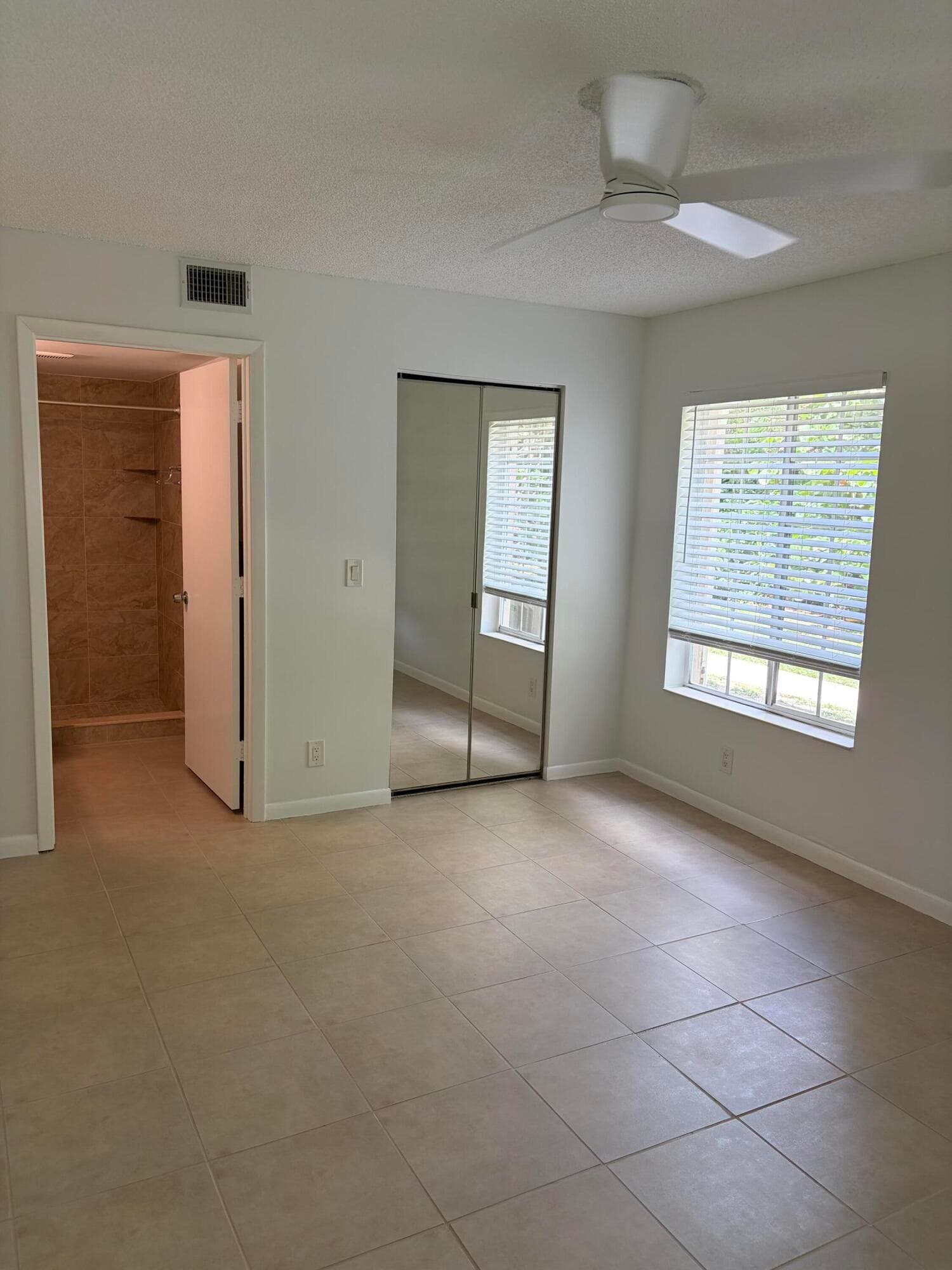 13811 Oneida Drive E1, Delray Beach, FL 33446 — photo 14 of 28