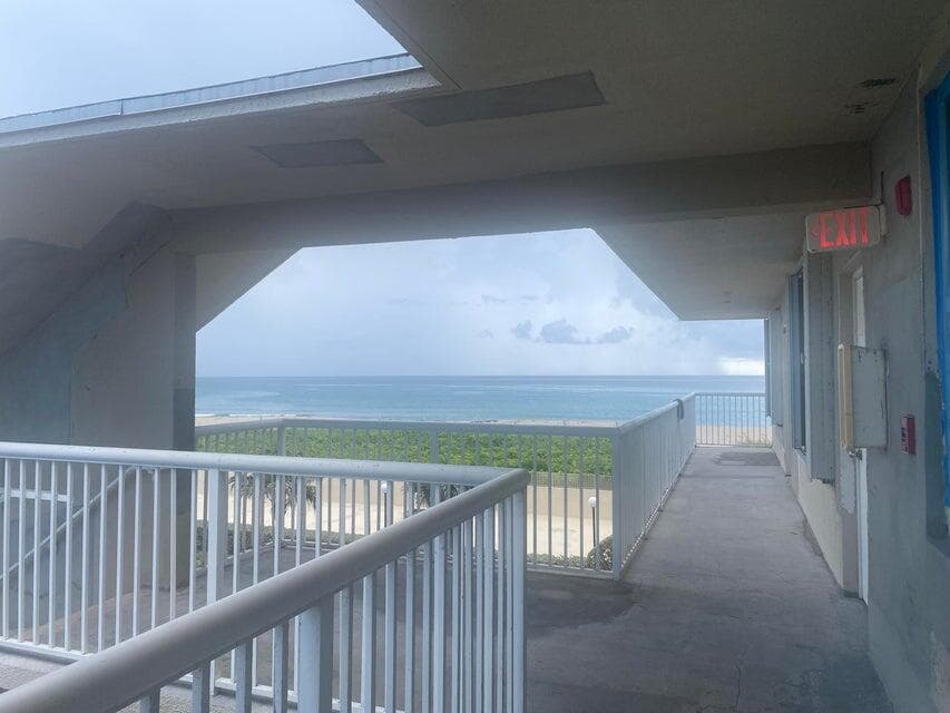 2565 S Ocean Boulevard 3170, Palm Beach, FL 33480 — photo 2 of 7