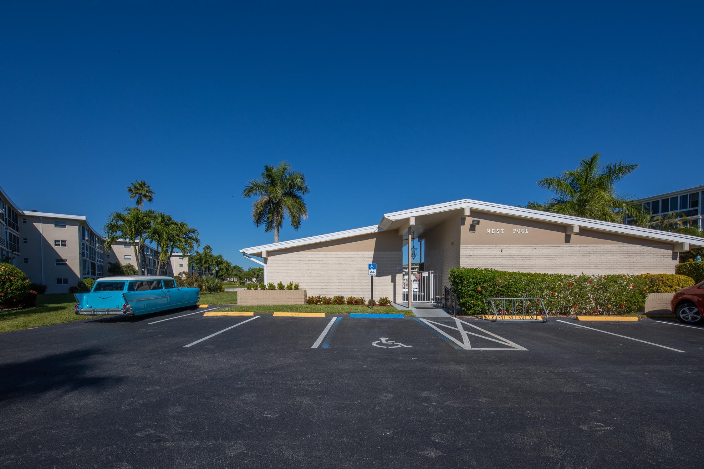 2728 N Garden Dr Drive N 413, Lake Worth, FL 33461 — photo 27 of 34