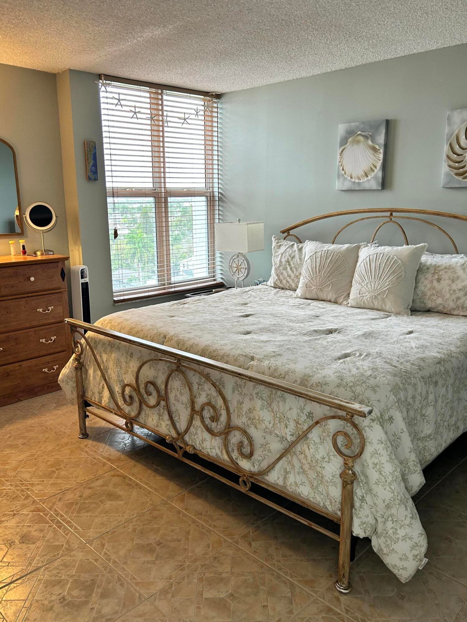 1391 S Ocean Boulevard, Pompano Beach, FL 33062 — photo 12 of 31