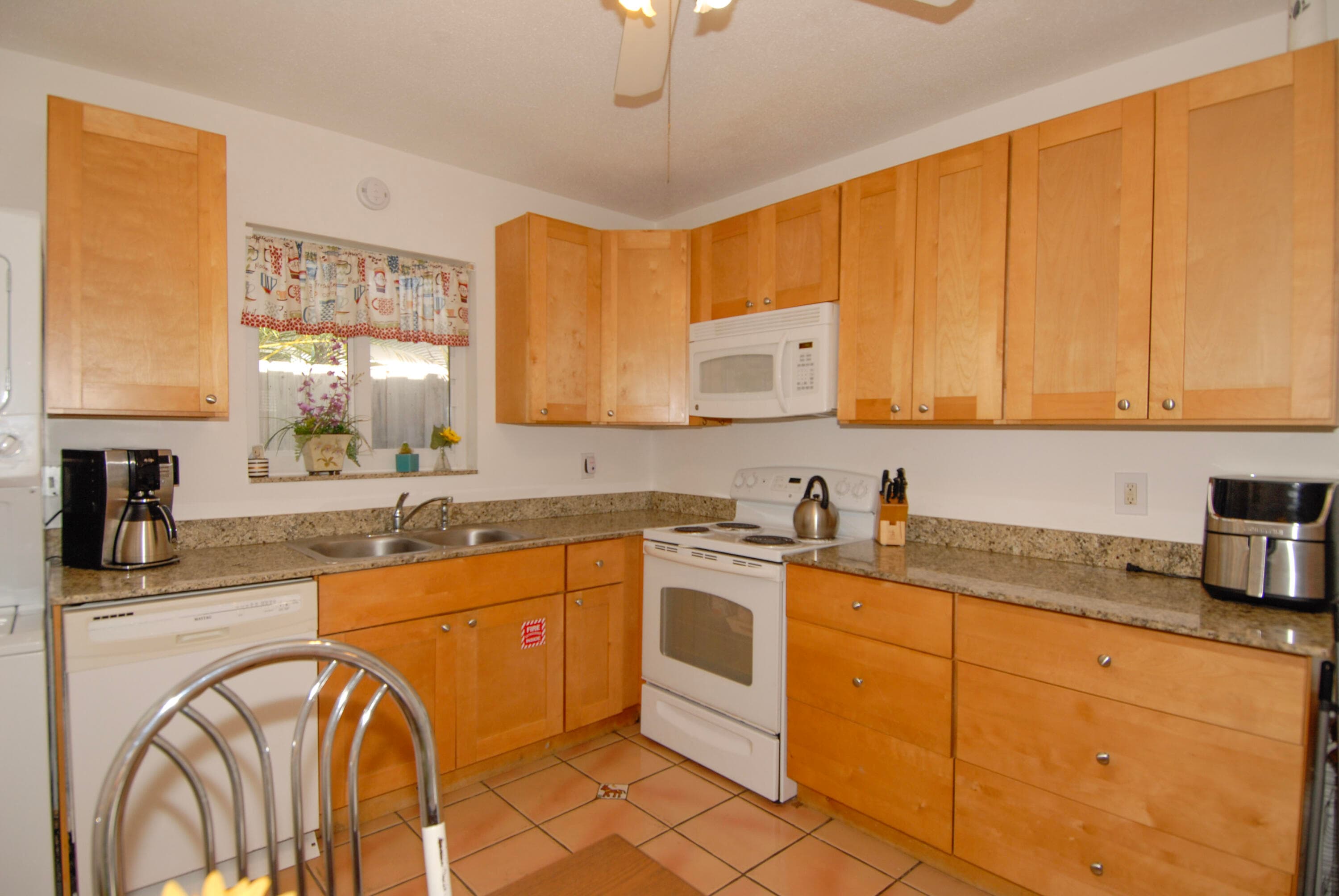 205 SE 4th Terrace 1-2, Dania Beach, FL 33004 — photo 20 of 35
