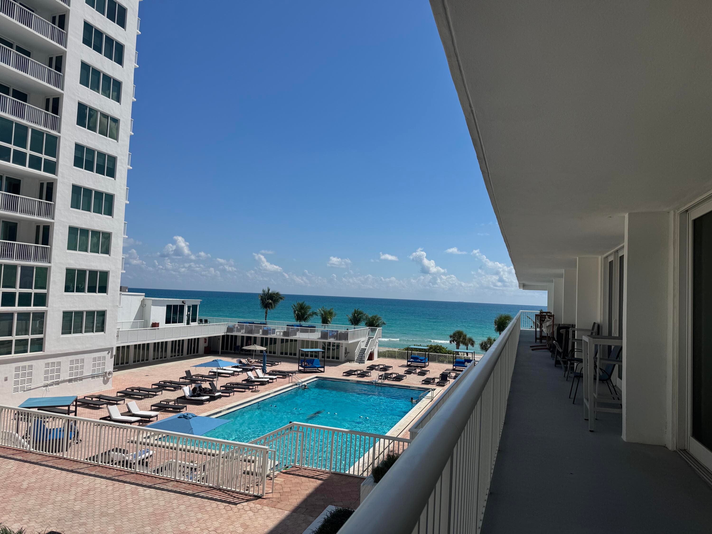 5401 Collins Avenue Apt 144, Miami Beach, FL 33140 — photo 13 of 45