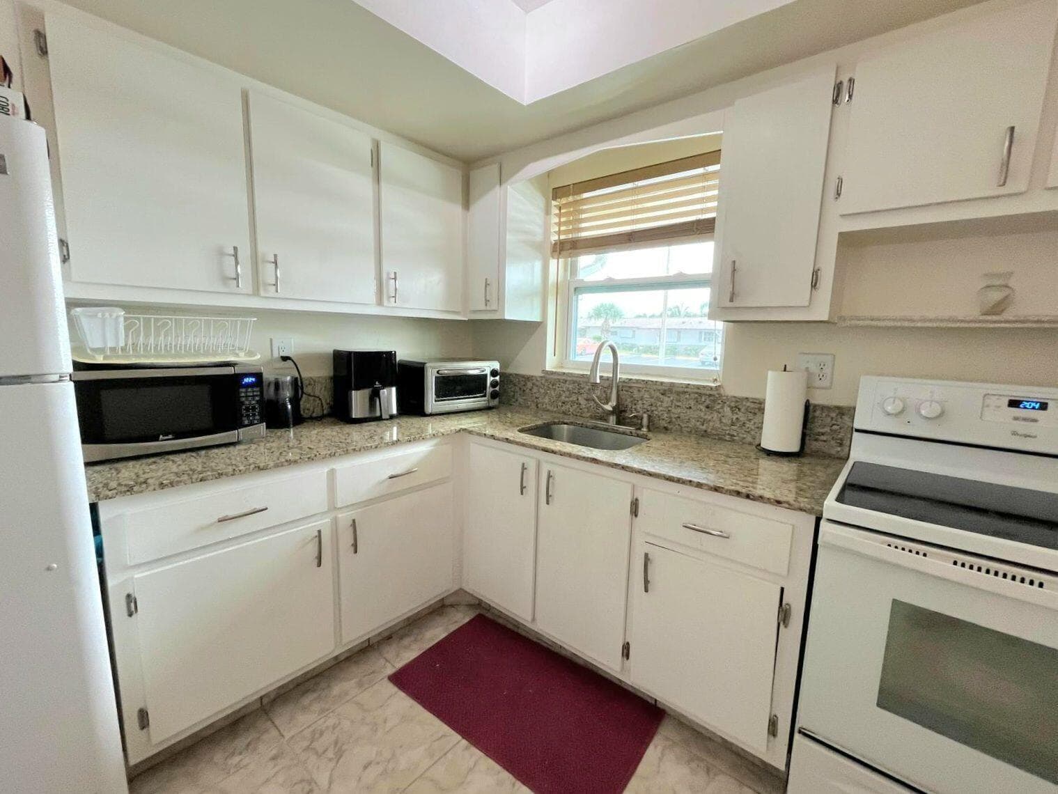 2825 E Crosley Dr Drive E I, West Palm Beach, FL 33415 — photo 2 of 41