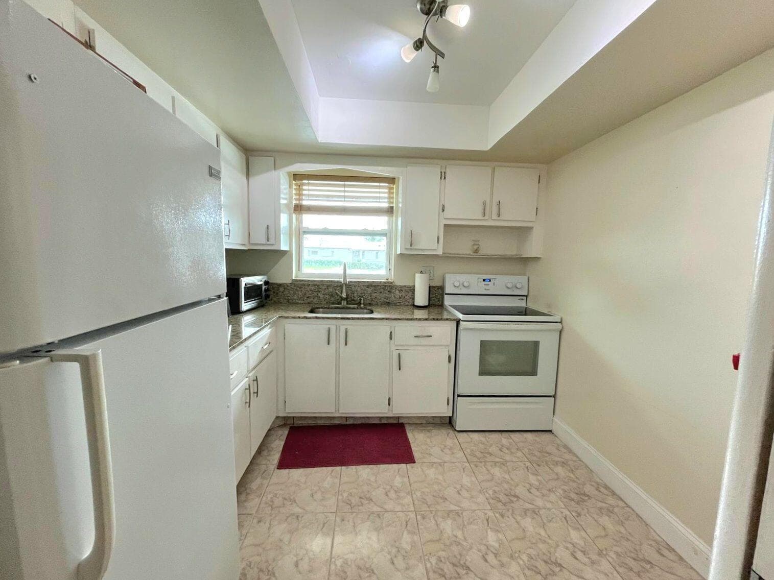 2825 E Crosley Dr Drive E I, West Palm Beach, FL 33415 — photo 3 of 41