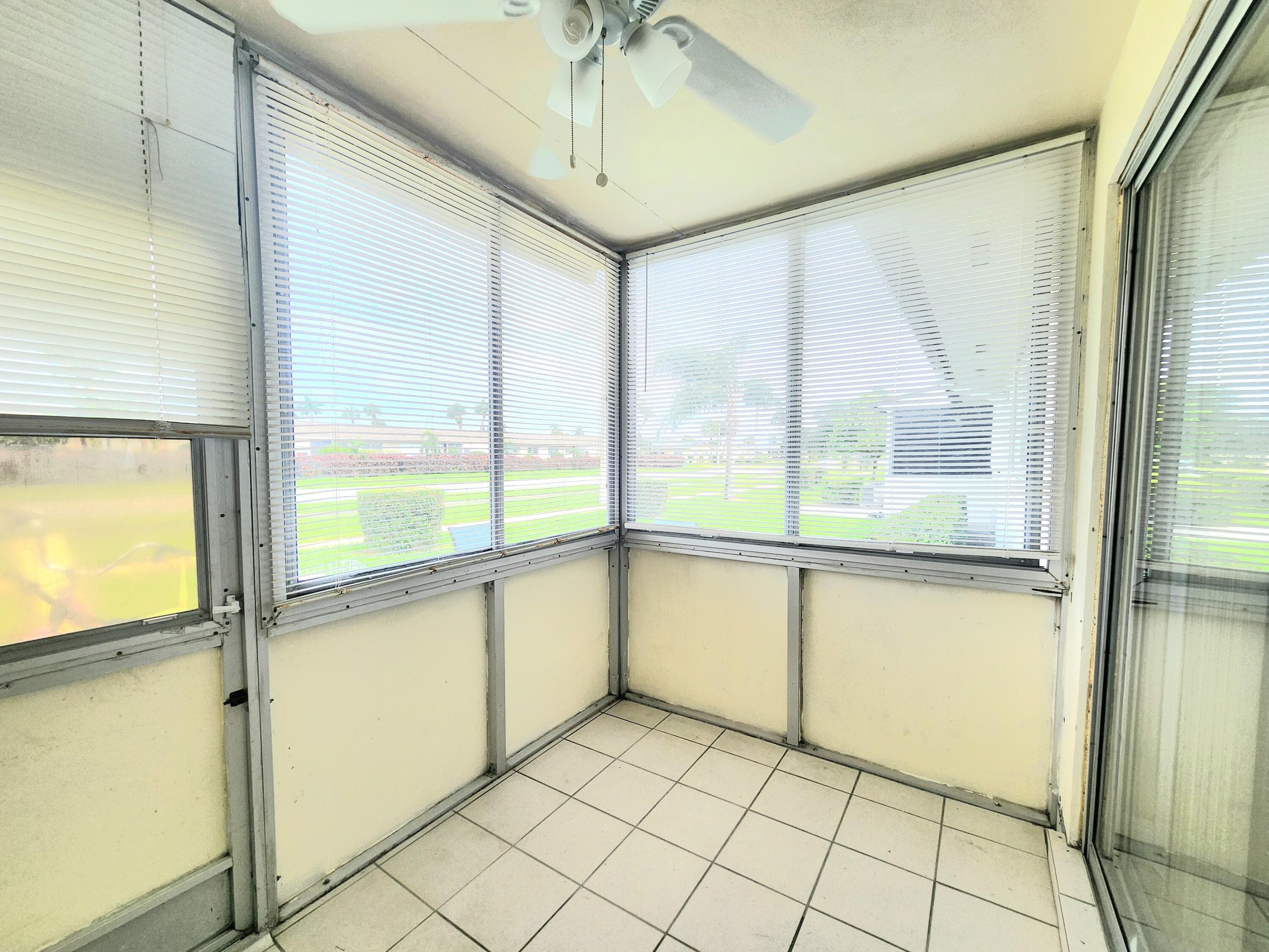 2825 E Crosley Dr Drive E I, West Palm Beach, FL 33415 — photo 20 of 41