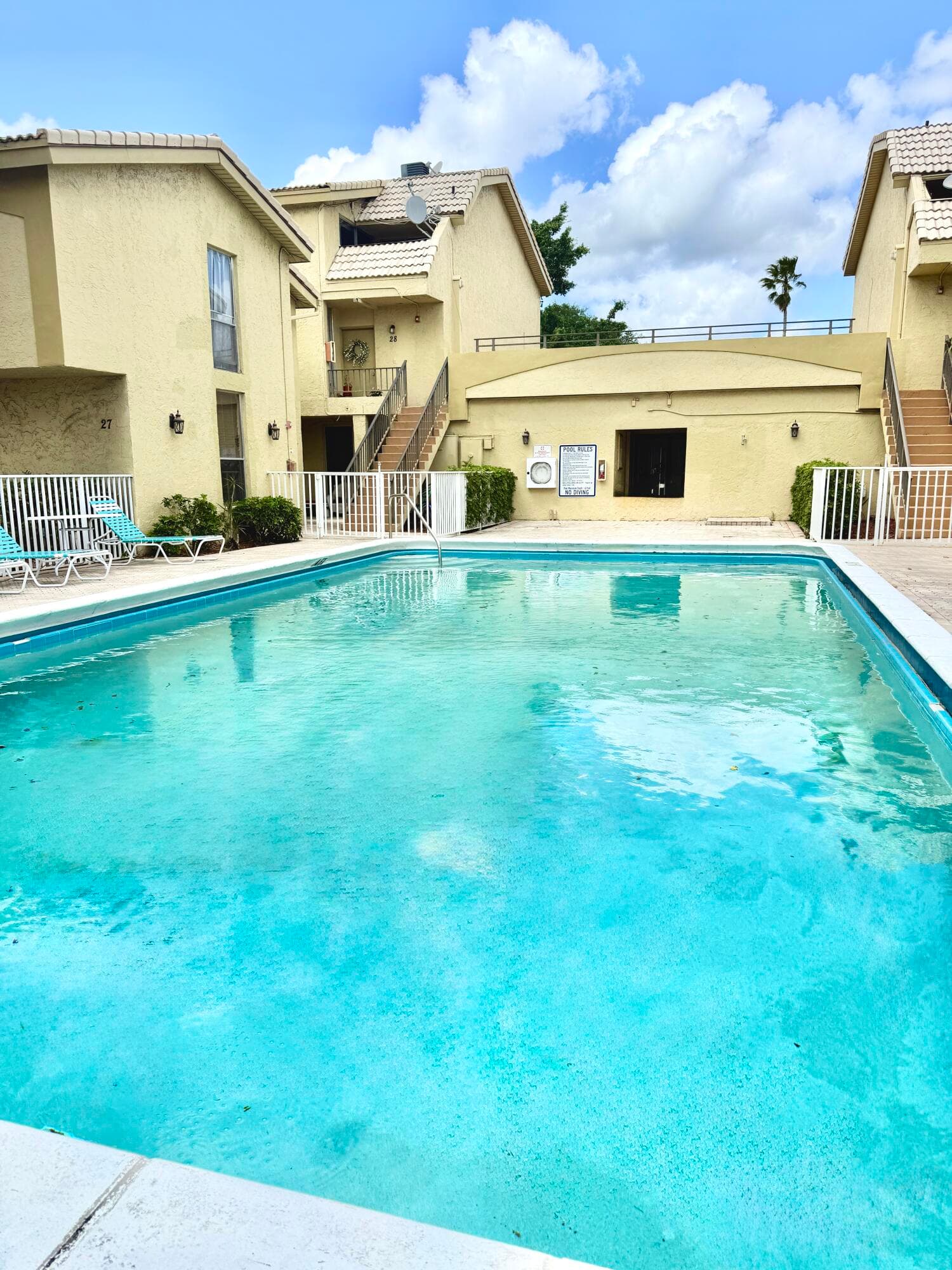 8401 W Sample Road 21, Coral Springs, FL 33065 — photo 3 of 21