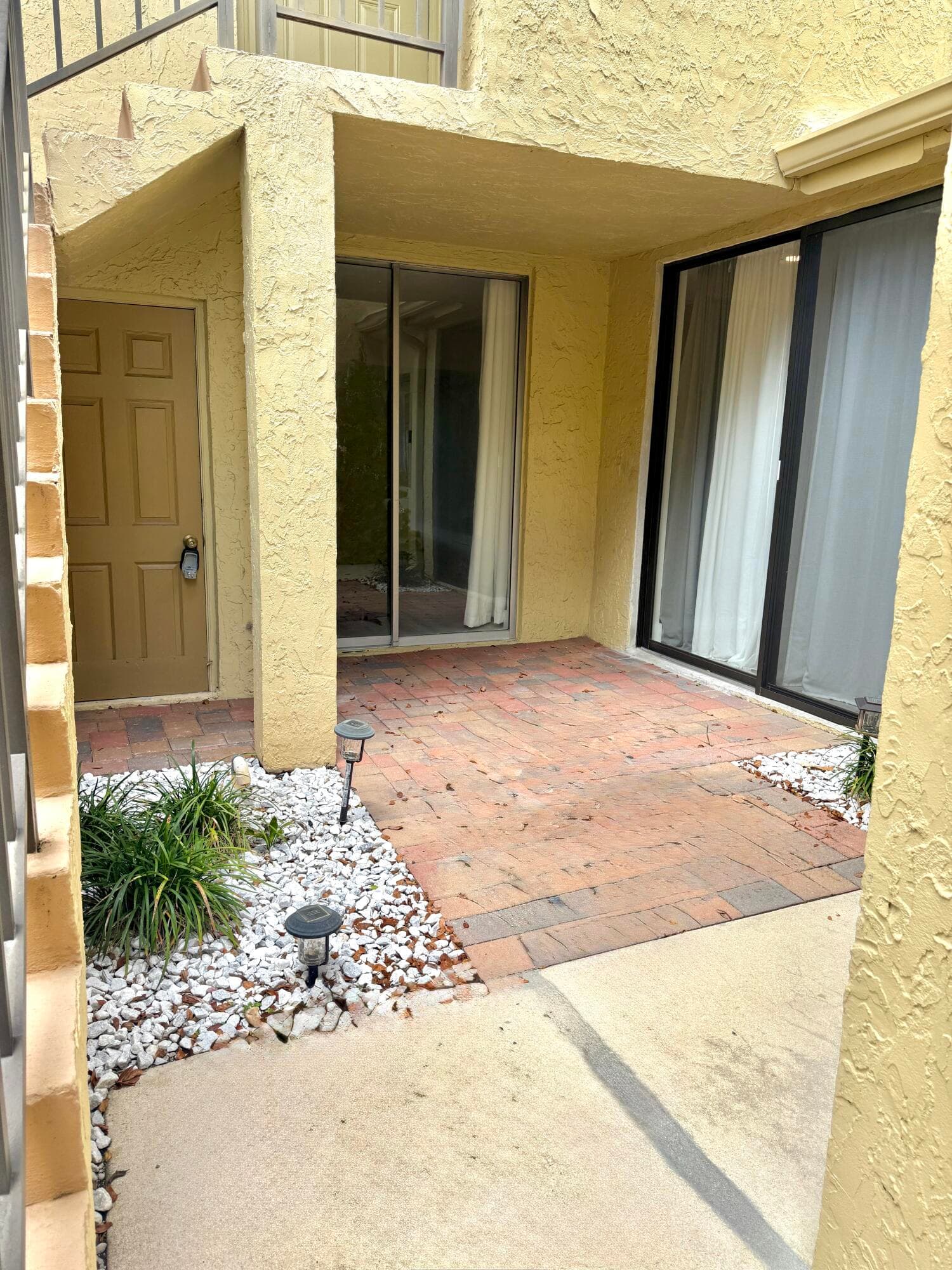 8401 W Sample Road 21, Coral Springs, FL 33065 — photo 4 of 21