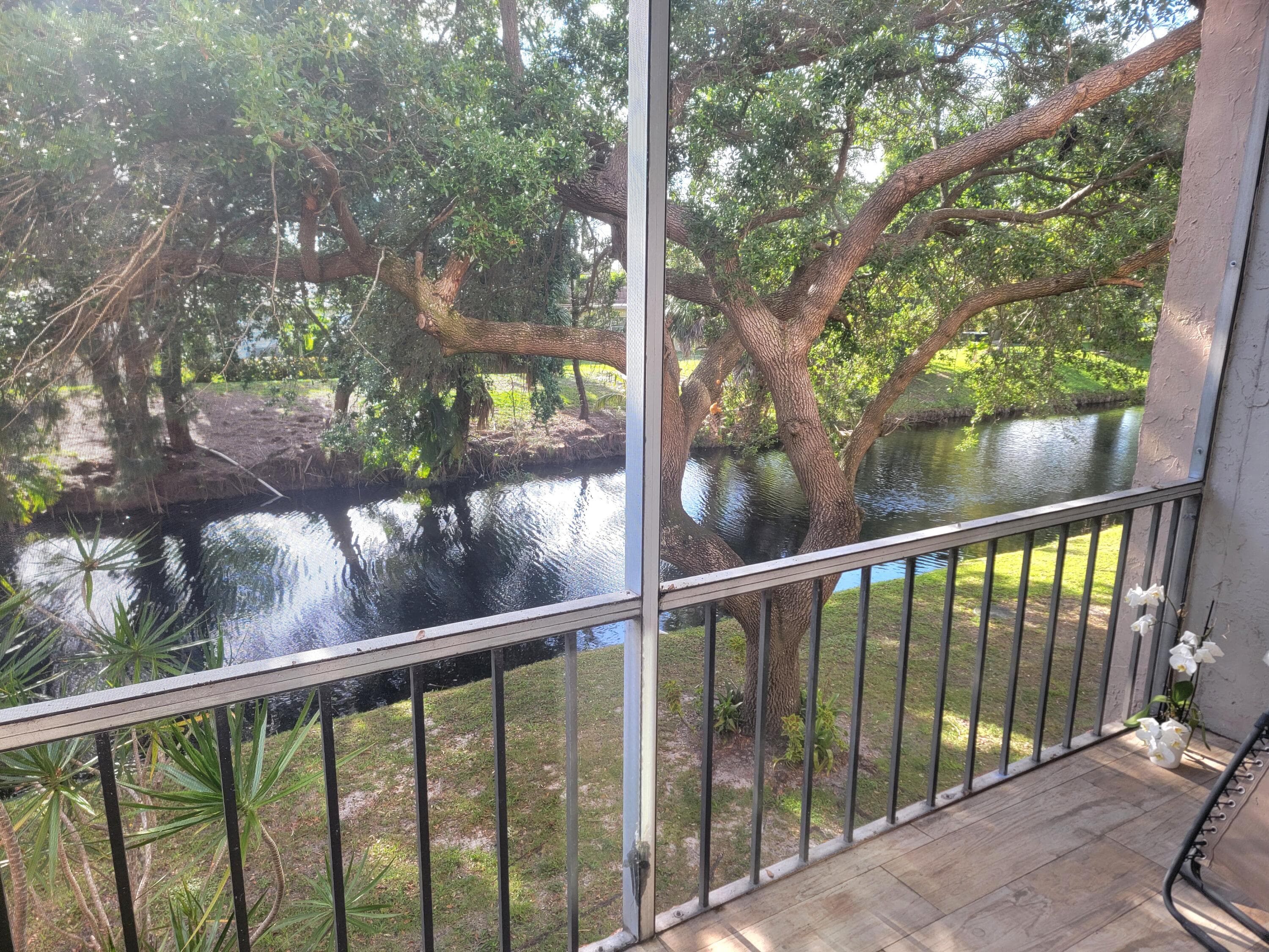 8260 SW 24th Street 6203, North Lauderdale, FL 33068 — photo 1 of 31
