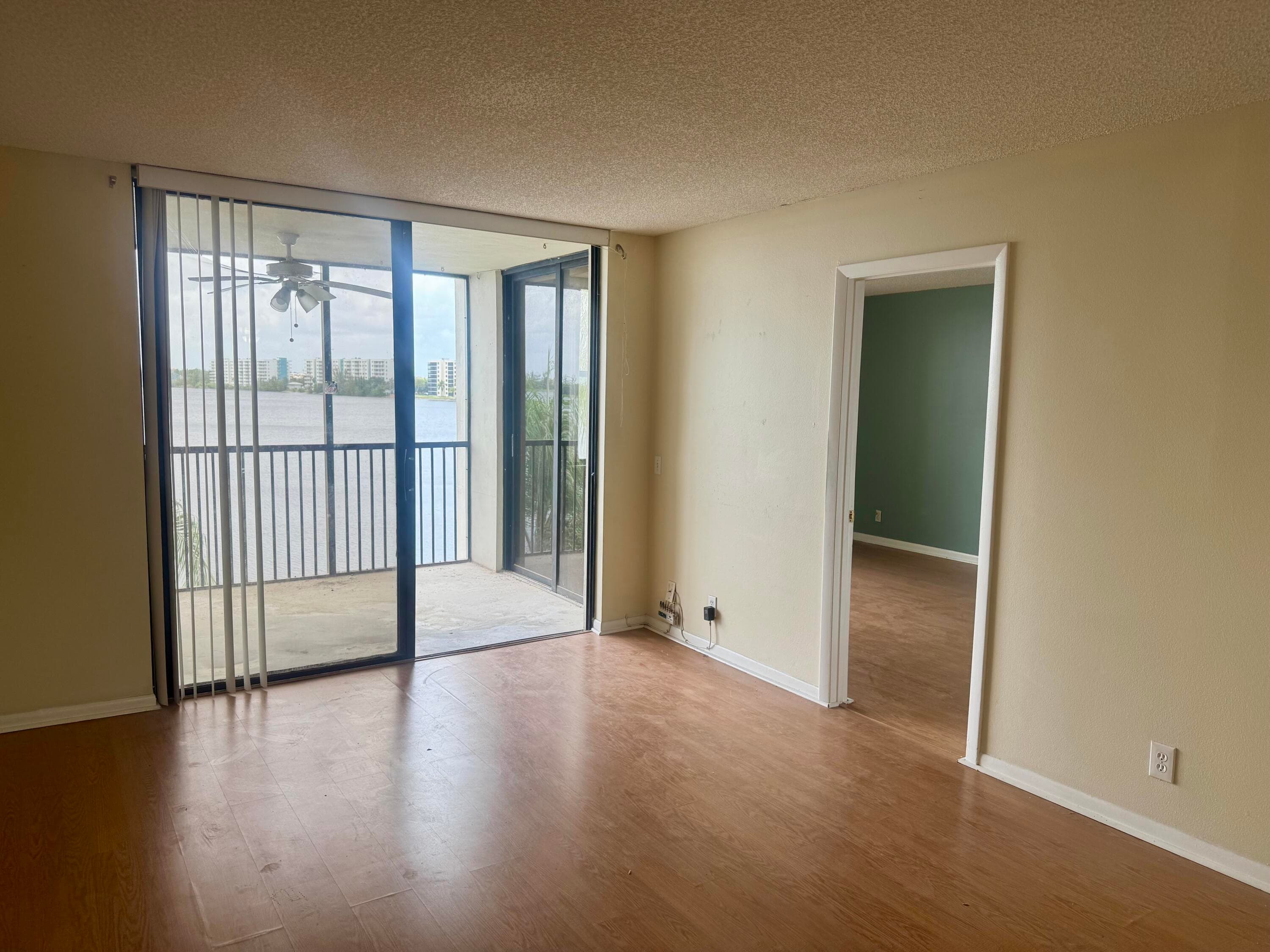 110 Lake Emerald Drive 404, Oakland Park, FL 33309 — photo 7 of 24