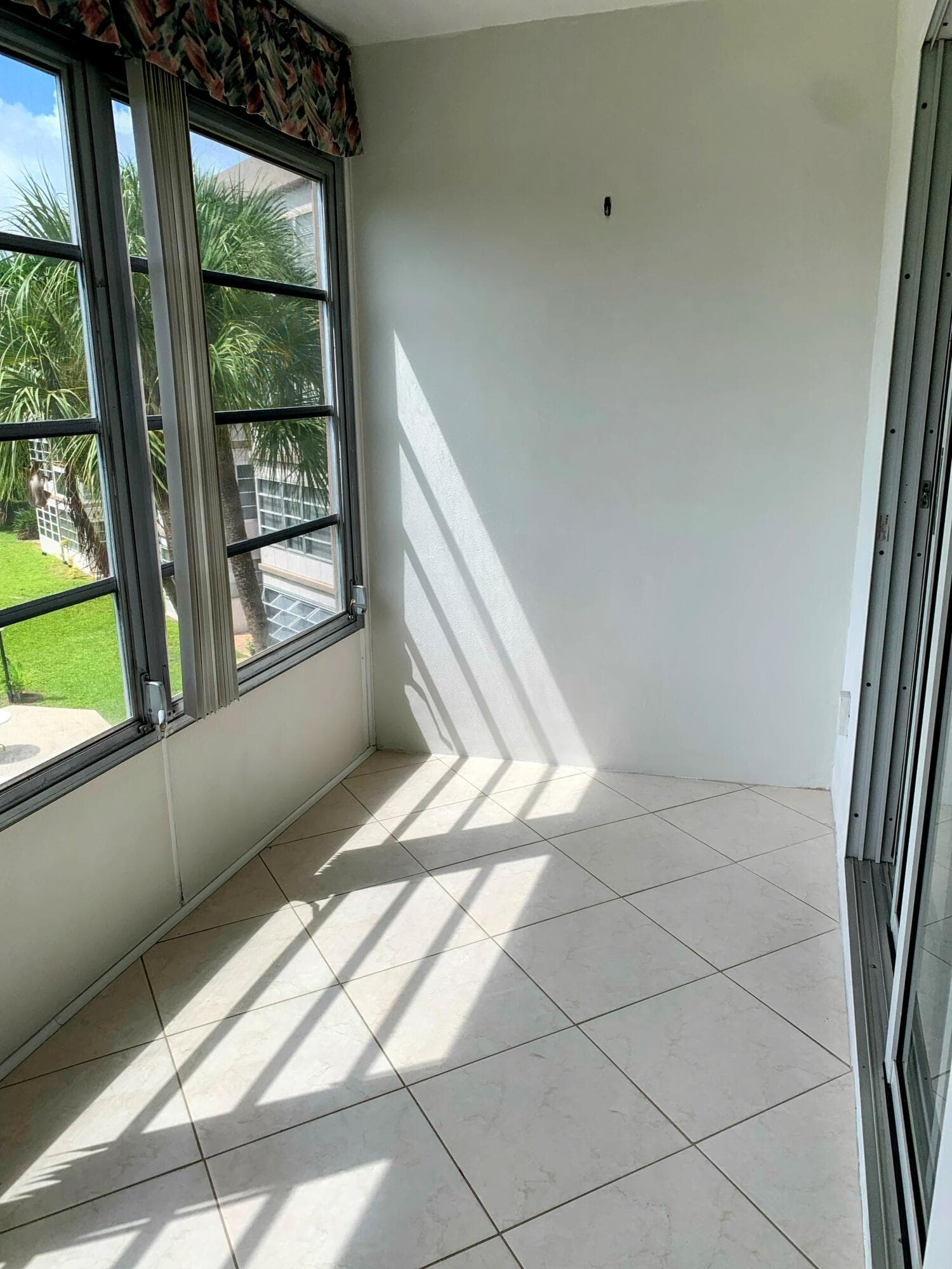2800 NW 47th Terrace 304, Lauderdale Lakes, FL 33313 — photo 13 of 29