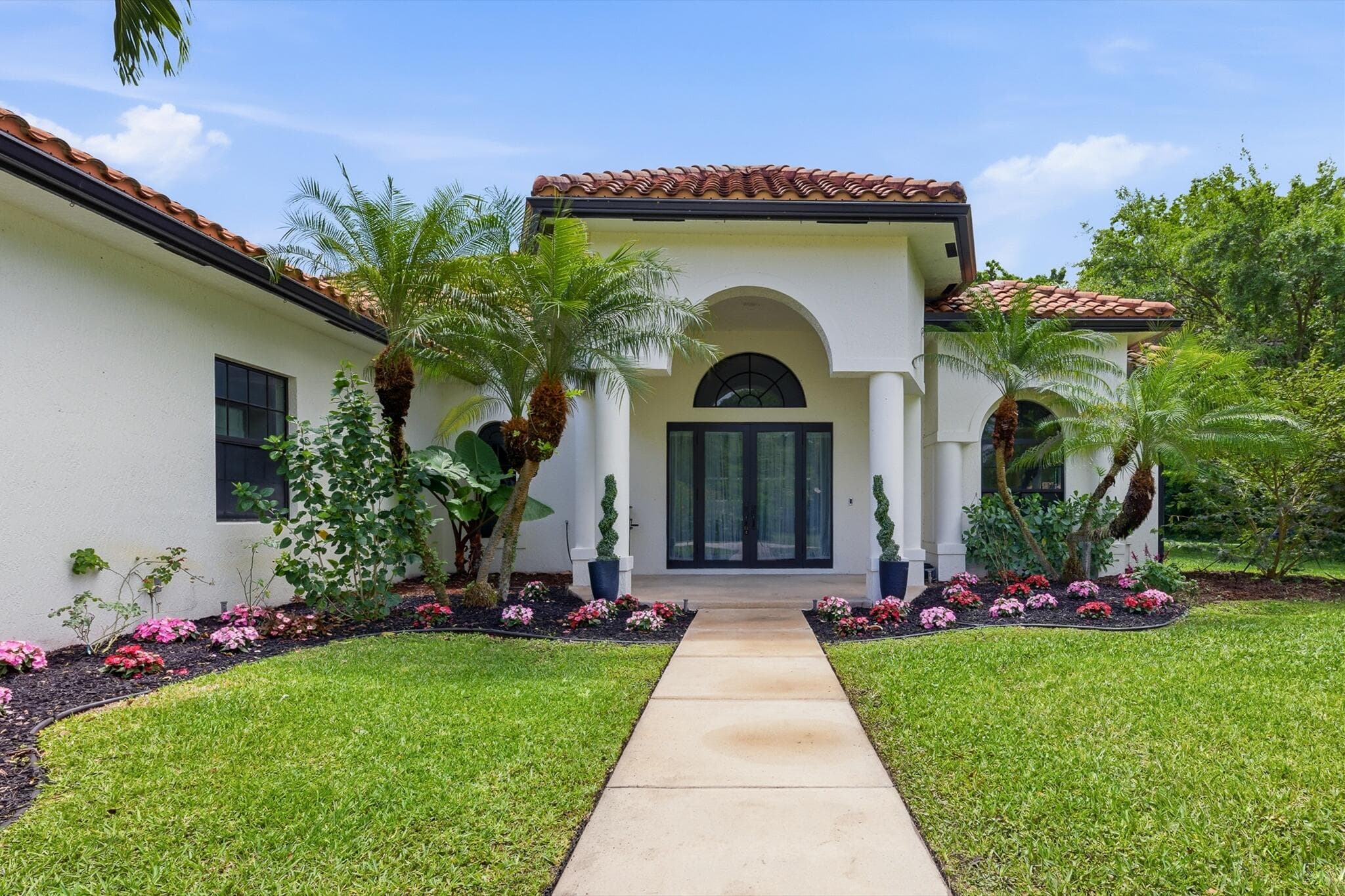 8717 Estate Drive, West Palm Beach, FL 33411 — photo 6 of 76