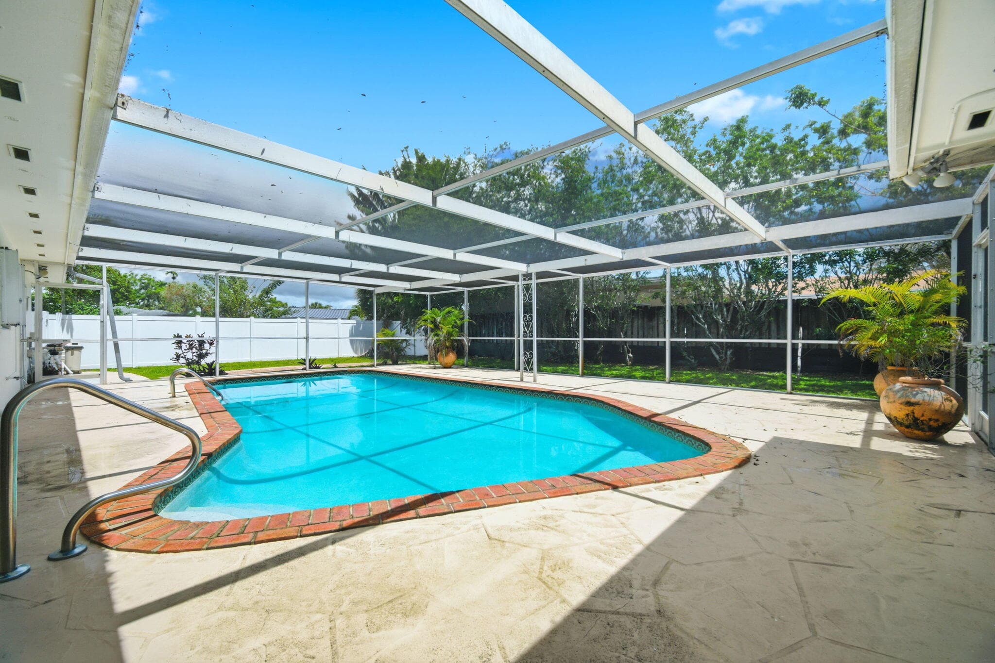 321 E Chaminade Drive, Hollywood, FL 33021 — photo 43 of 46
