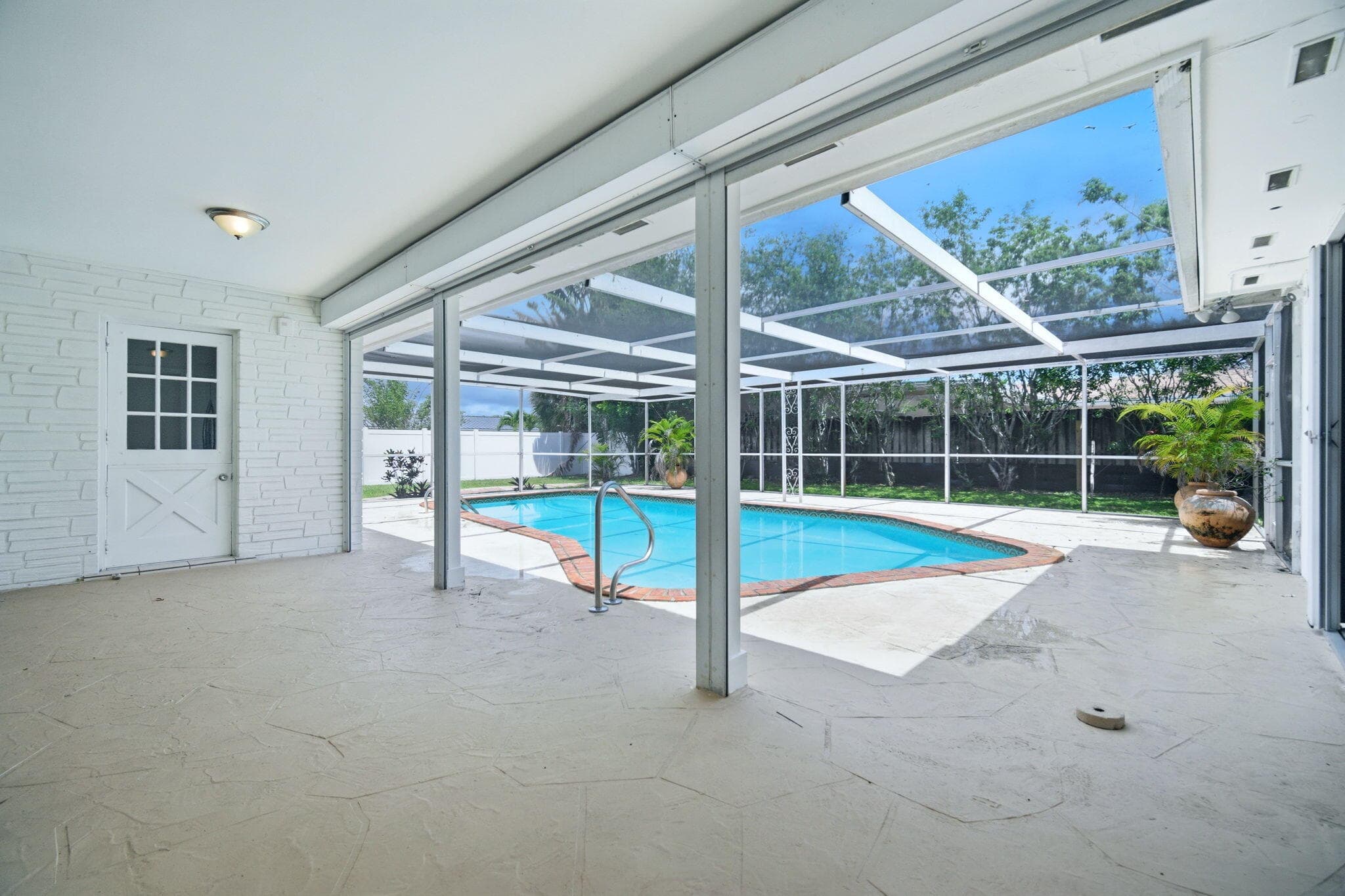 321 E Chaminade Drive, Hollywood, FL 33021 — photo 45 of 46