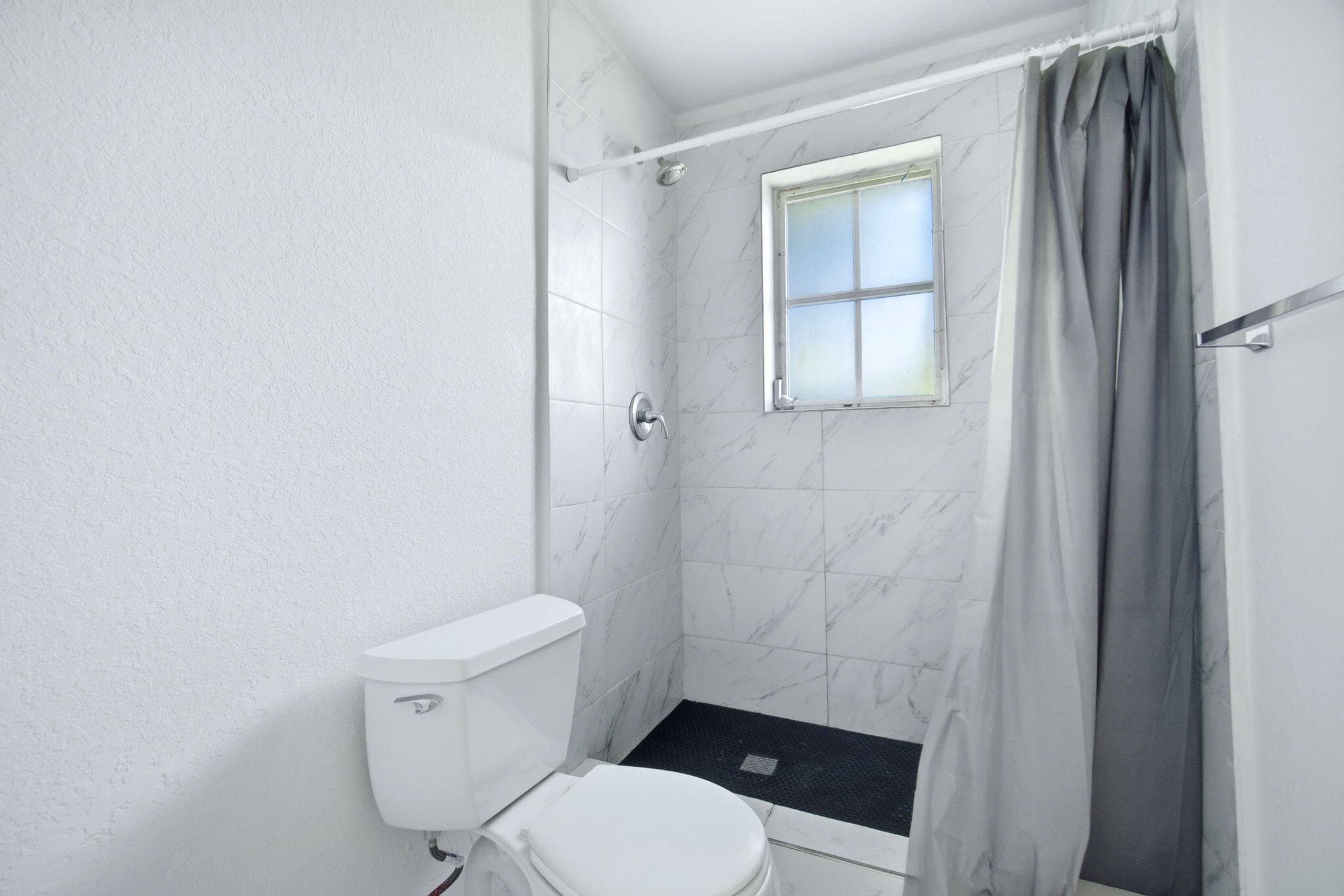 321 E Chaminade Drive, Hollywood, FL 33021 — photo 31 of 46