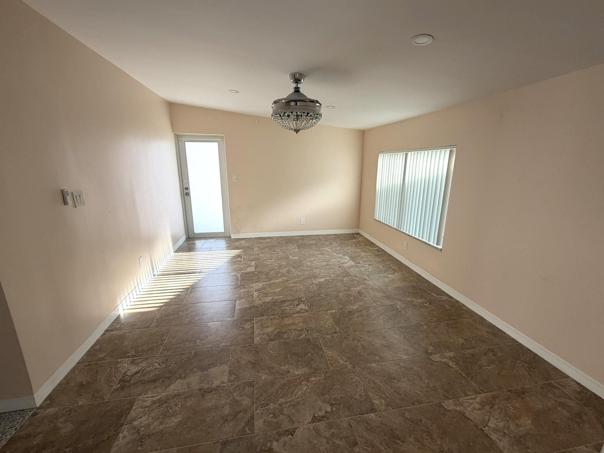 8881 NW 11th Street, Pembroke Pines, FL 33024 — photo 6 of 25