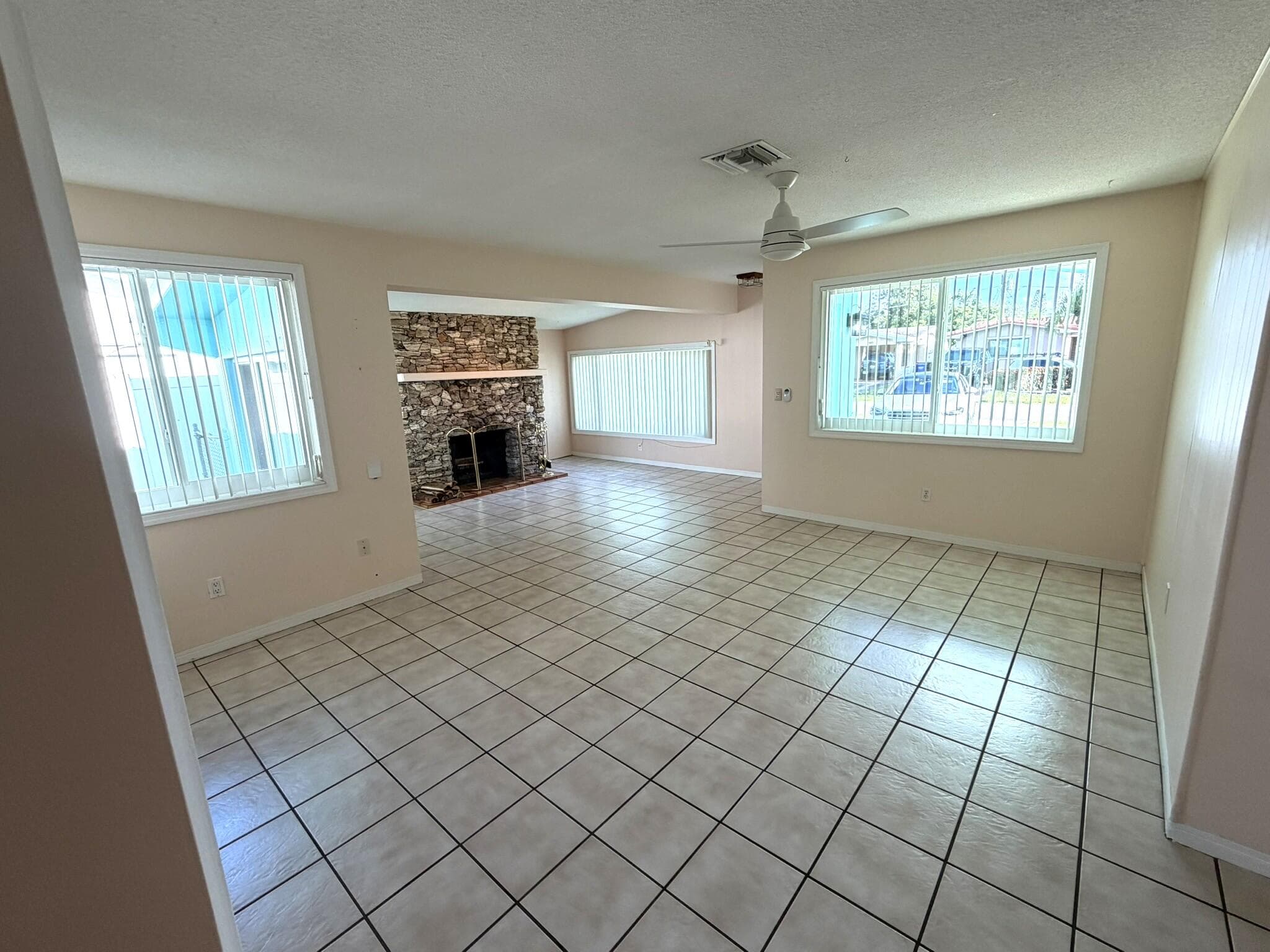 8881 NW 11th Street, Pembroke Pines, FL 33024 — photo 22 of 25