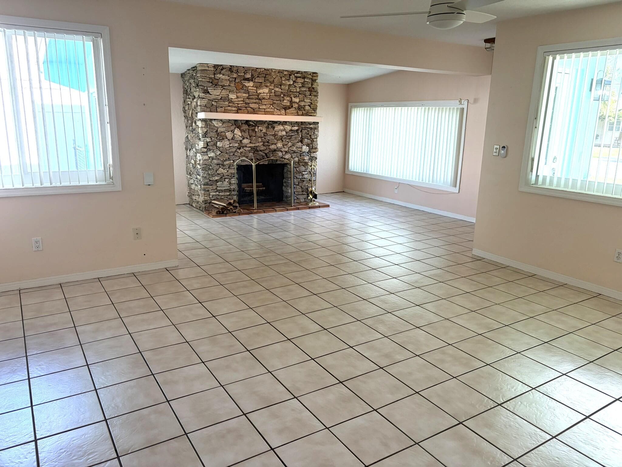 8881 NW 11th Street, Pembroke Pines, FL 33024 — photo 3 of 25
